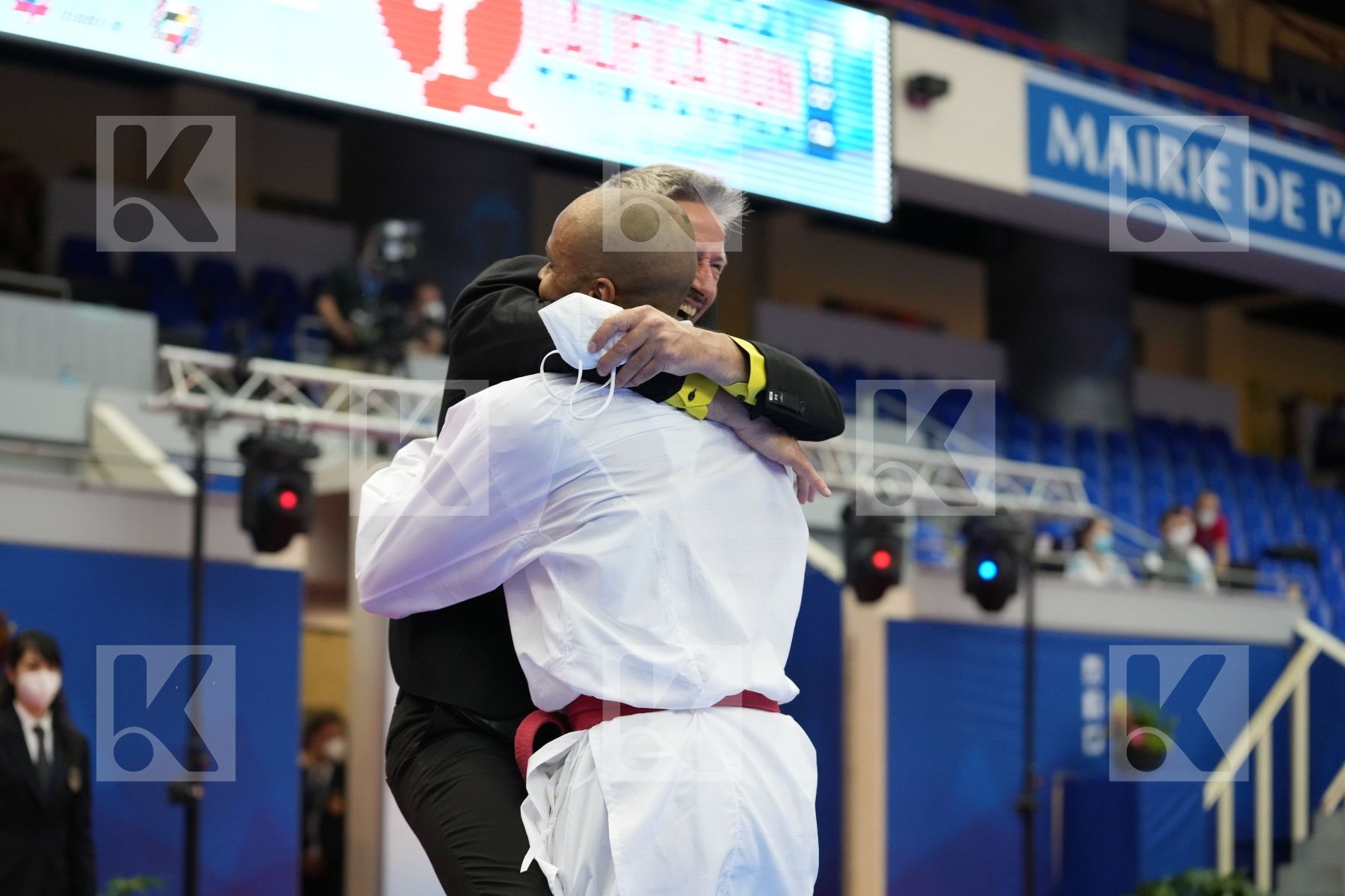 GAYSINSKY DANIEL (CANADA), LARDY TYRON-DARNELL (NETHERLANDS) in Olympic Category - Kumite Male 75+ KG - Round Robin bout