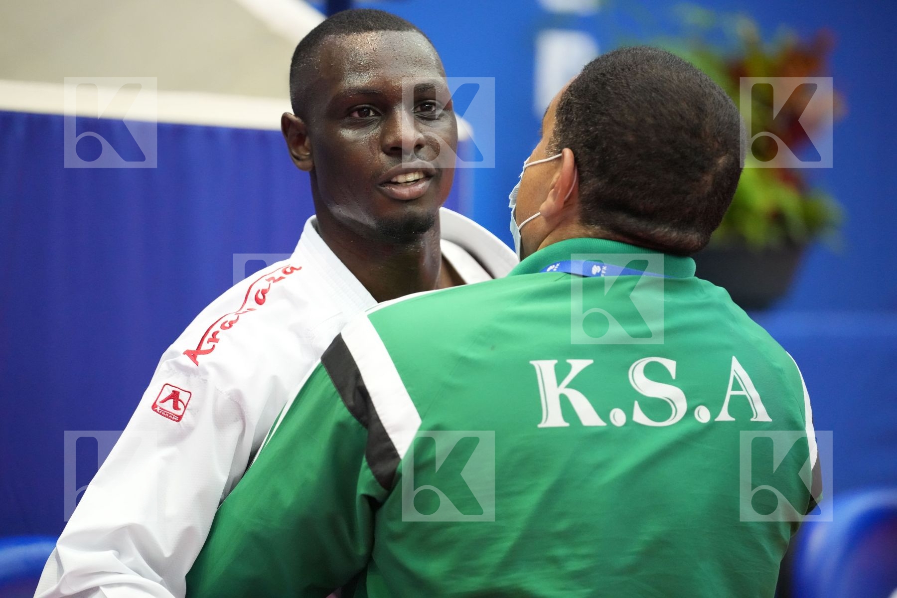 HAMEDI TAREG (SAUDI ARABIA) in Olympic Category - Kumite Male 75+ KG - Round Robin bout