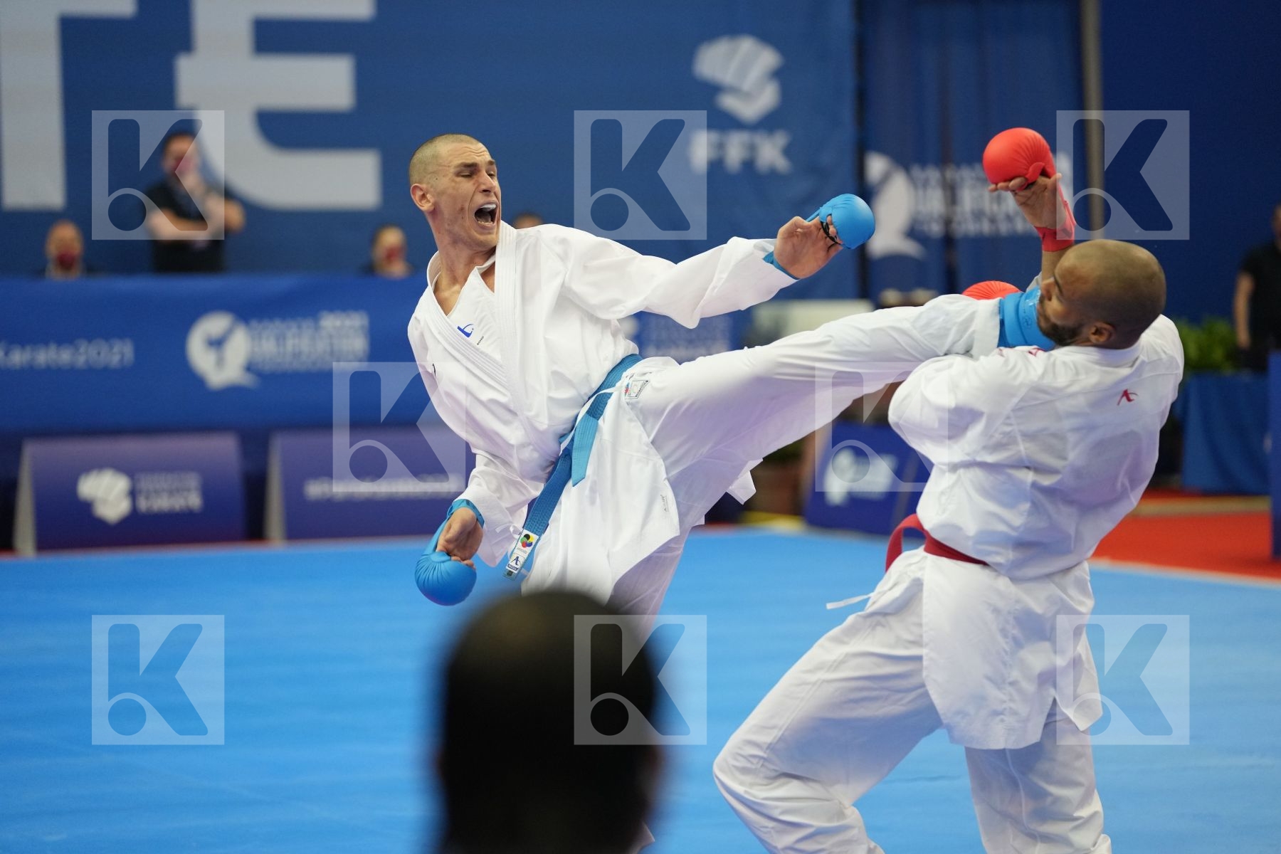 GAYSINSKY DANIEL (CANADA), LARDY TYRON-DARNELL (NETHERLANDS) in Olympic Category - Kumite Male 75+ KG - Round Robin bout