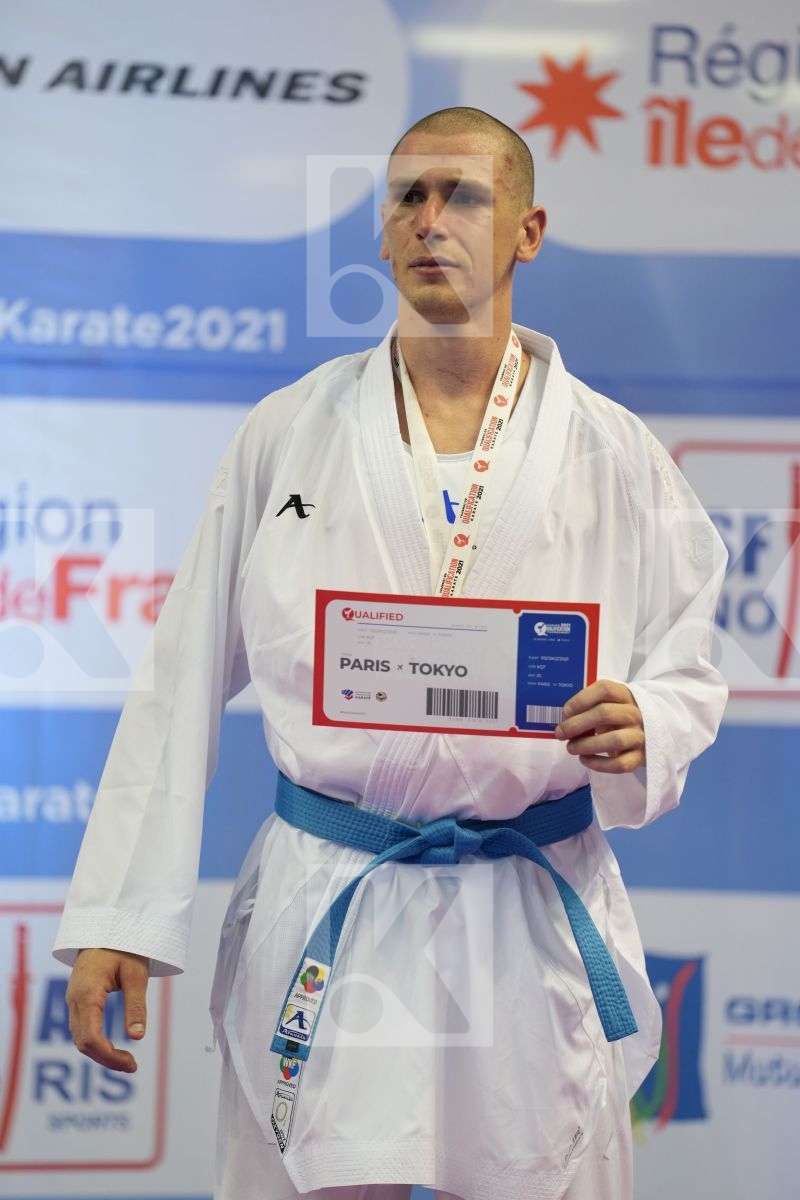 GAYSINSKY DANIEL (CANADA) in Olympic Category - Kumite Male 75+ KG - Podium Ceremony