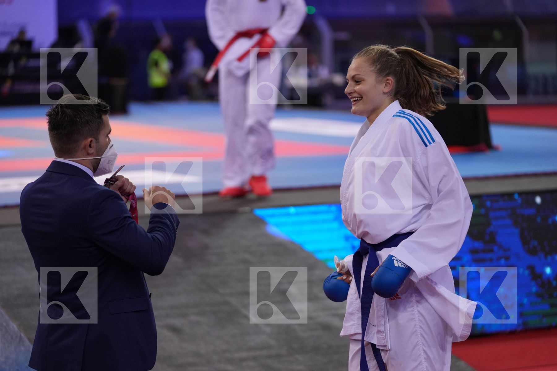 SACHOVA MARTINA (CZECH REPUBLIC) vs LESJAK LUCIJA (CROATIA) in Female Kumite 68+ Kg - bronze bout