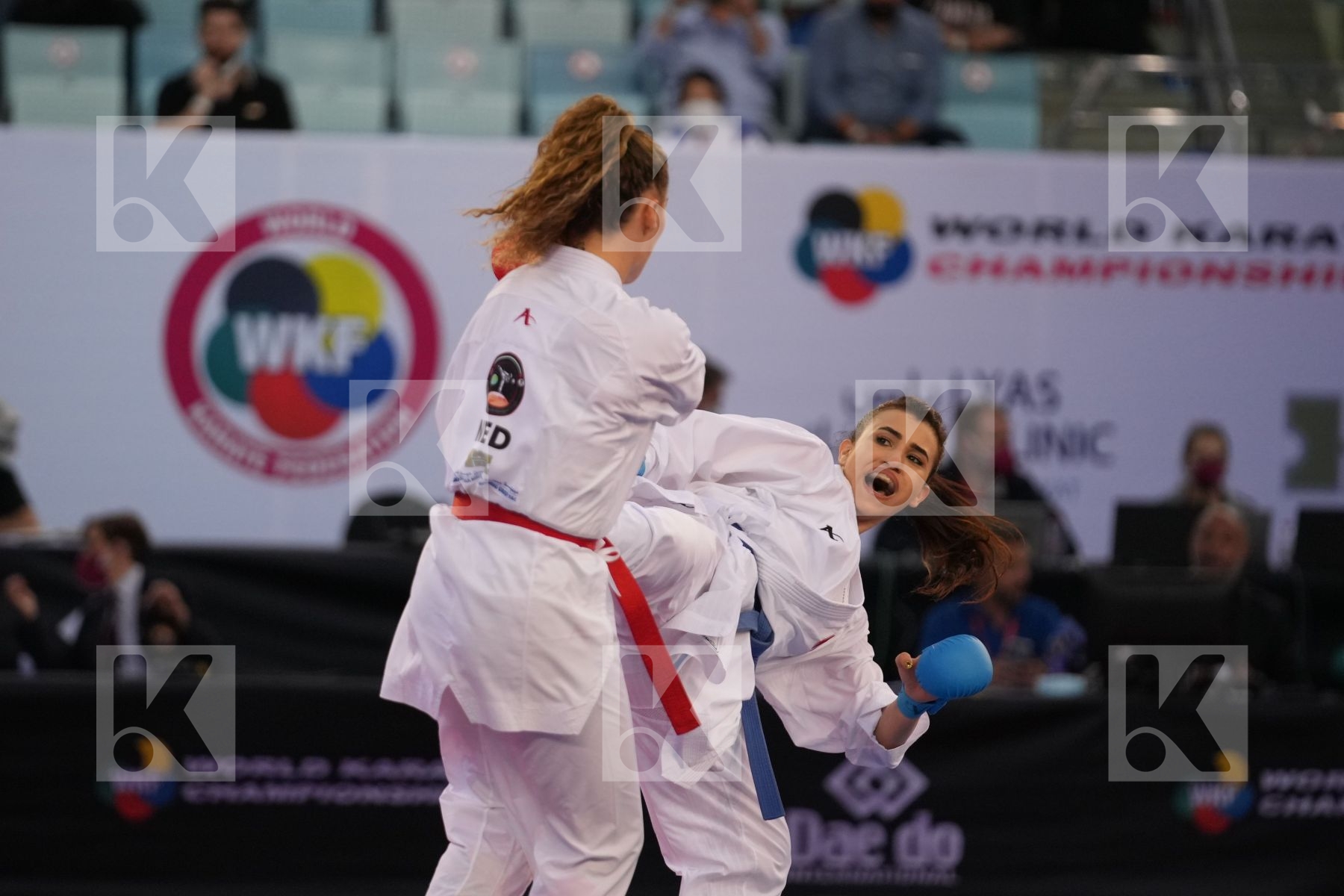 SNEL LYNN (NETHERLANDS) vs JUMAA HAYA (CANADA) in Female Kumite -61 Kg - bronze bout