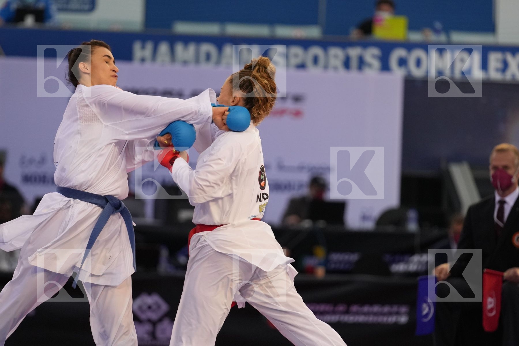 SNEL LYNN (NETHERLANDS) vs JUMAA HAYA (CANADA) in Female Kumite -61 Kg - bronze bout