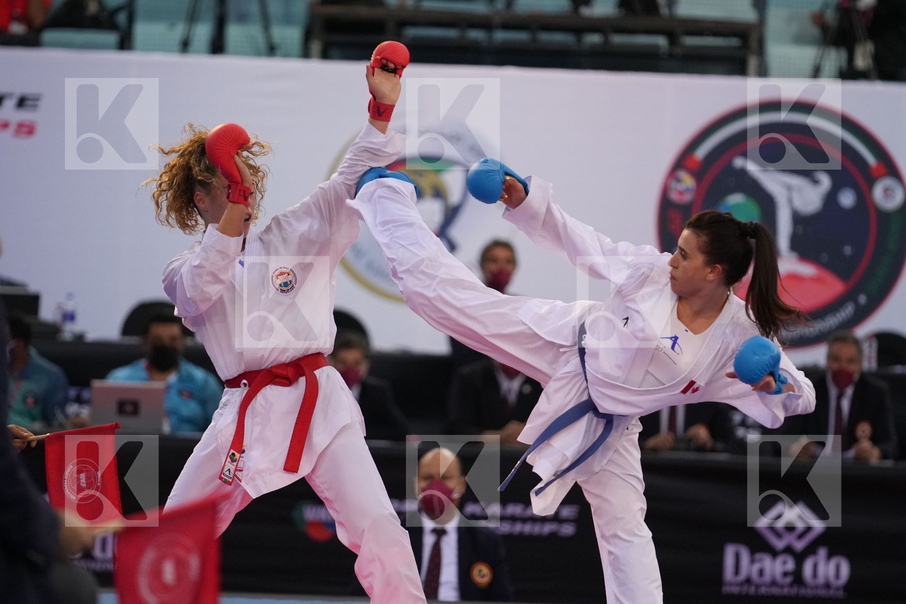 SNEL LYNN (NETHERLANDS) vs JUMAA HAYA (CANADA) in Female Kumite -61 Kg - bronze bout