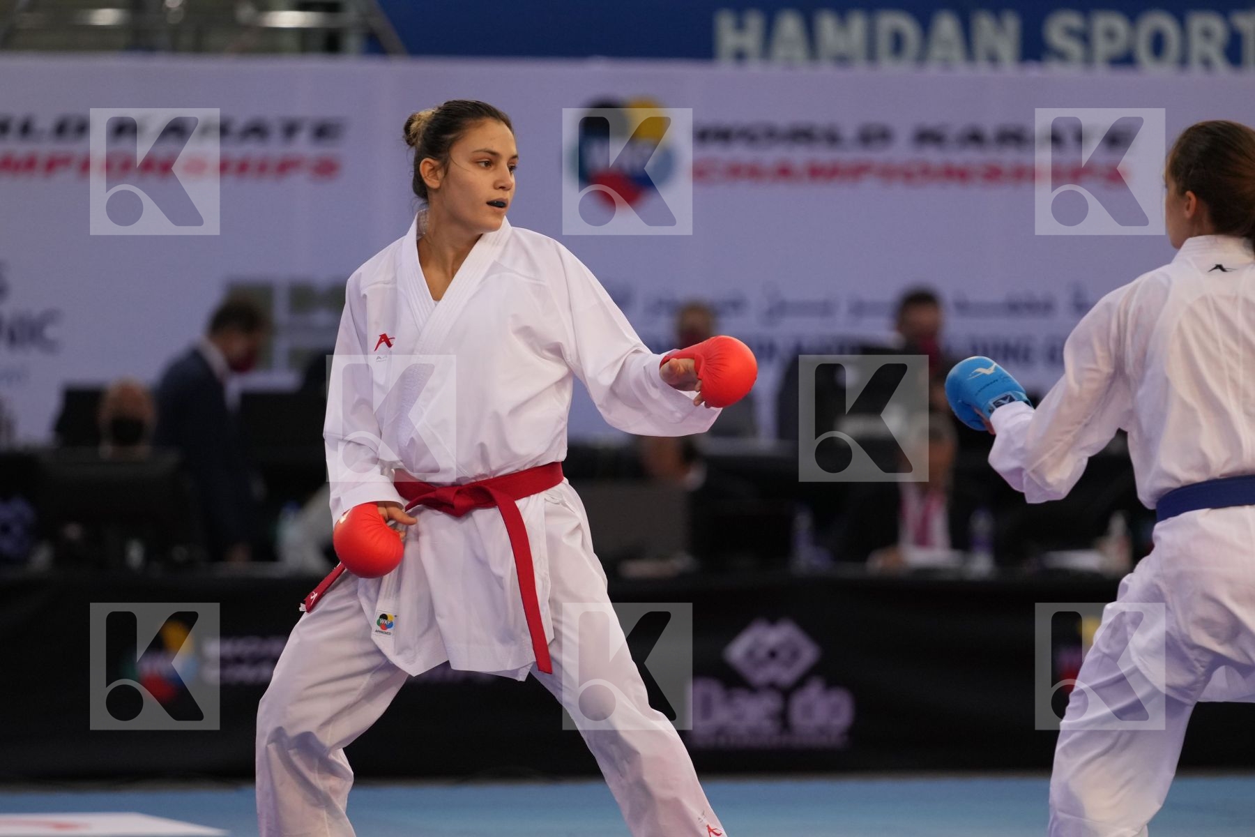 GORANOVA IVET (BULGARIA) vs WARLING JENNIFER (LUXEMBOURG) in Female Kumite -55 Kg - bronze bout