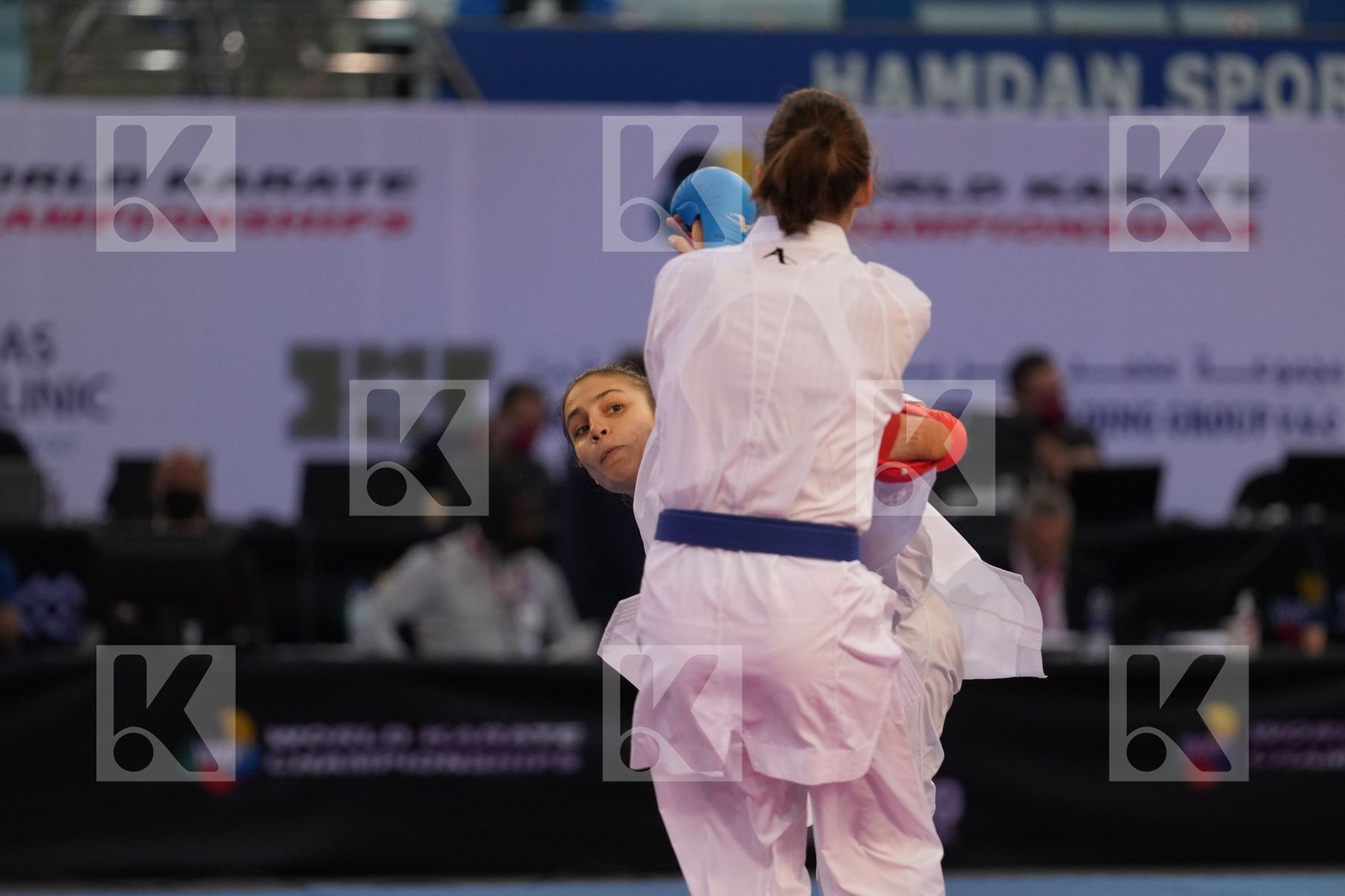 GORANOVA IVET (BULGARIA) vs WARLING JENNIFER (LUXEMBOURG) in Female Kumite -55 Kg - bronze bout