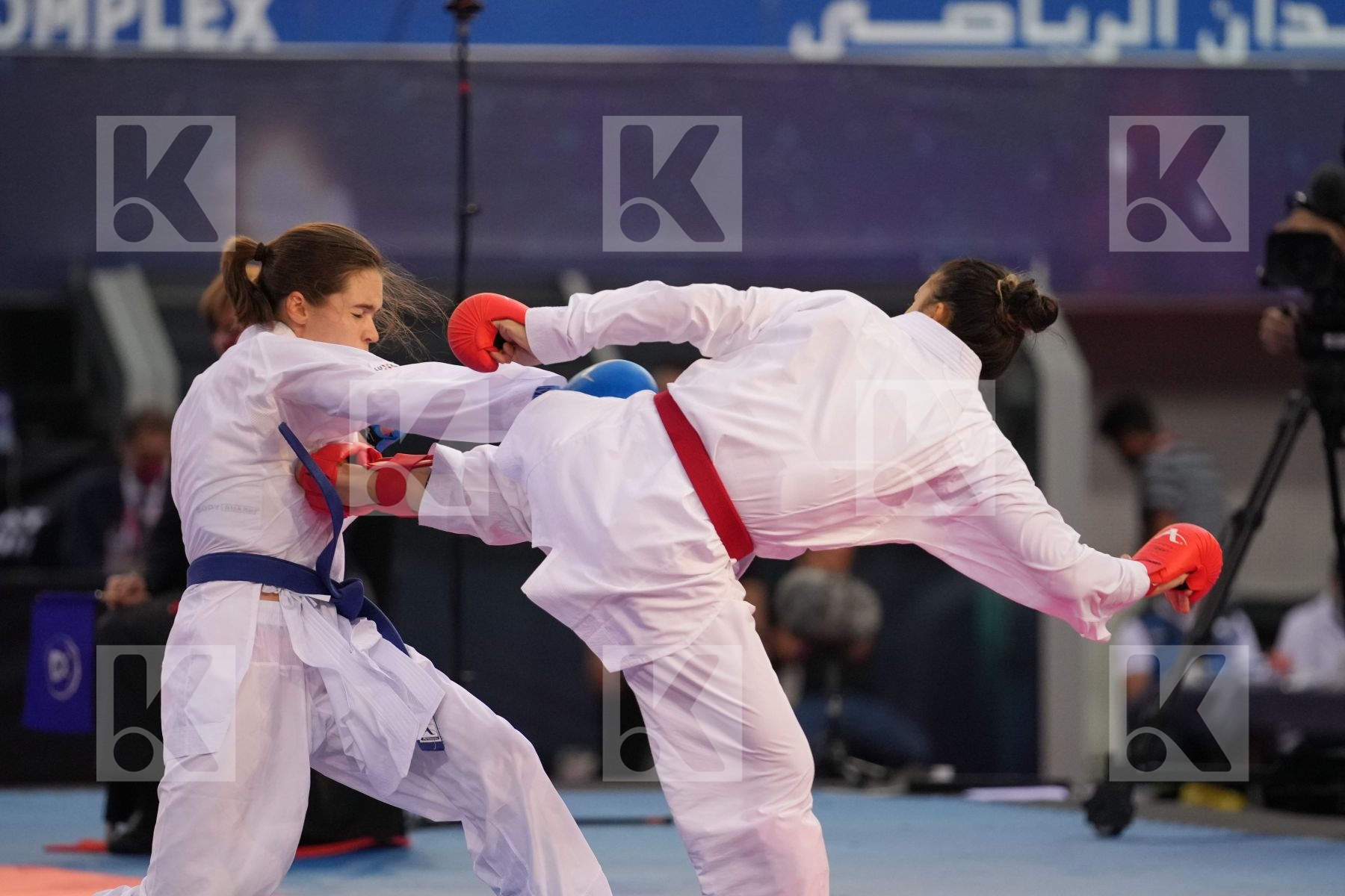 GORANOVA IVET (BULGARIA) vs WARLING JENNIFER (LUXEMBOURG) in Female Kumite -55 Kg - bronze bout