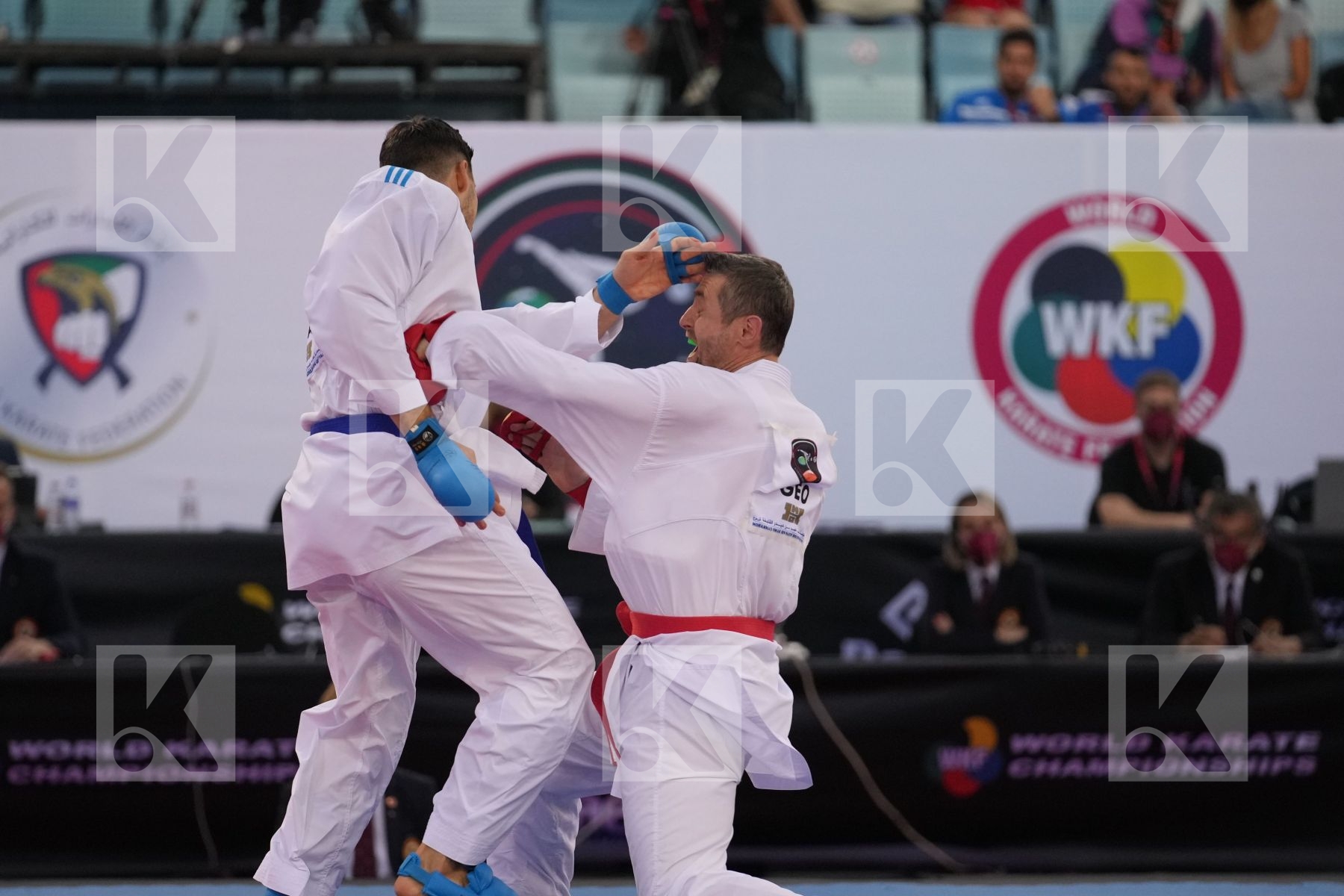 ARKANIA GOGITA (GEORGIA) vs MARINO SIMONE (ITALY) in Male Kumite 84+ Kg - final bout
