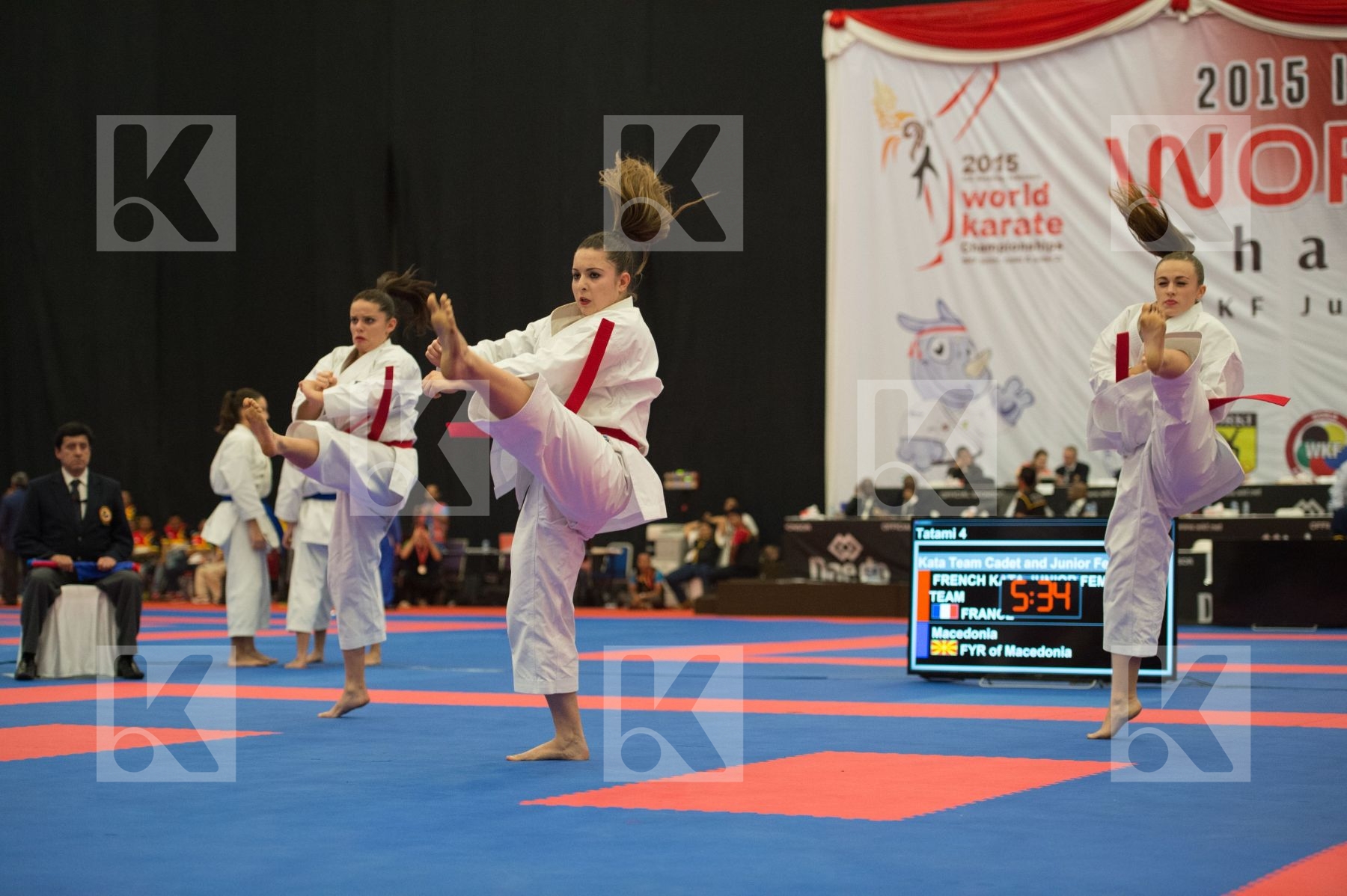 cadet female France Junior Kata team