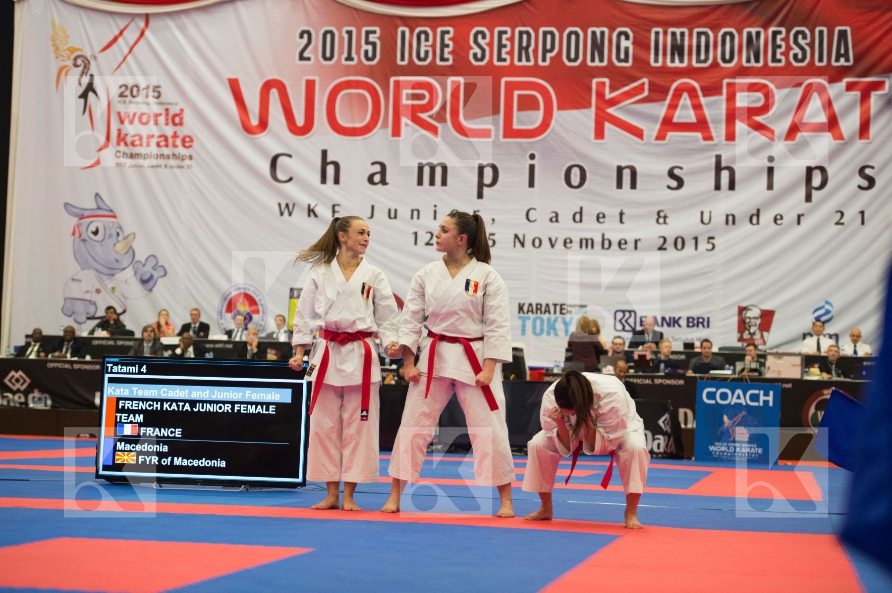 cadet female France Junior Kata team