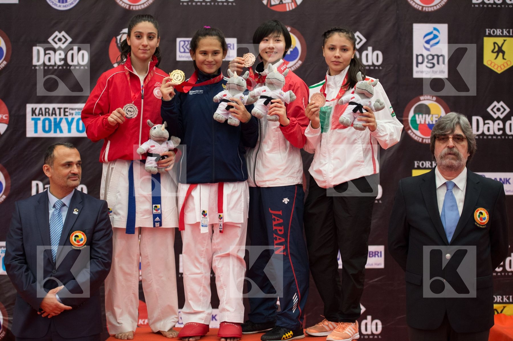 59+ kg Ceyco Georgia Zefanya Demachi Sakura Eltemur Eda Indonesi