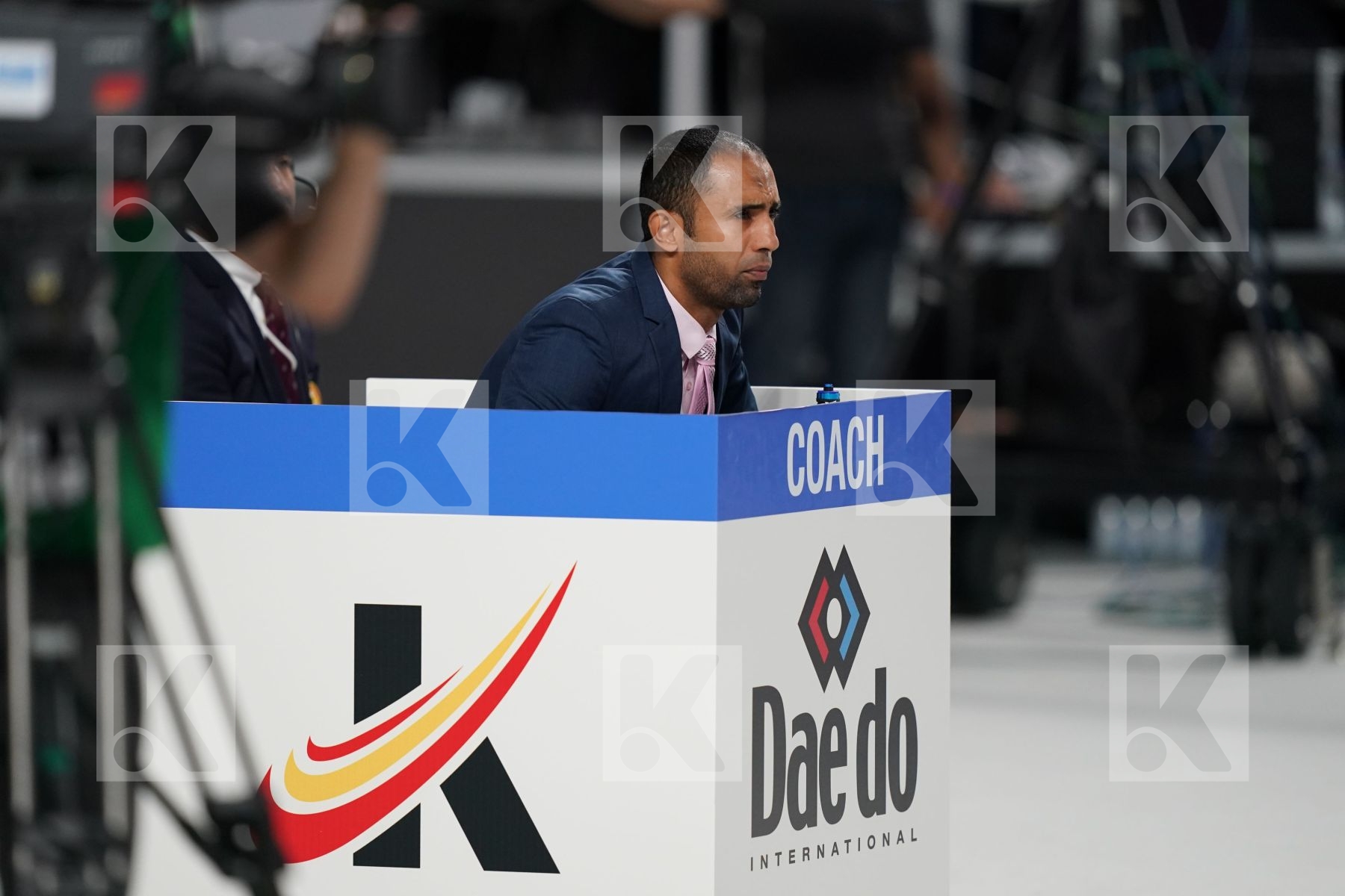 RAMONA BRUEDERLIN (SWITZERLAND) vs SHYMAA ABOUEL YAZED (EGYPT) in Senior Kumite 68+ Kg - Bronze bout