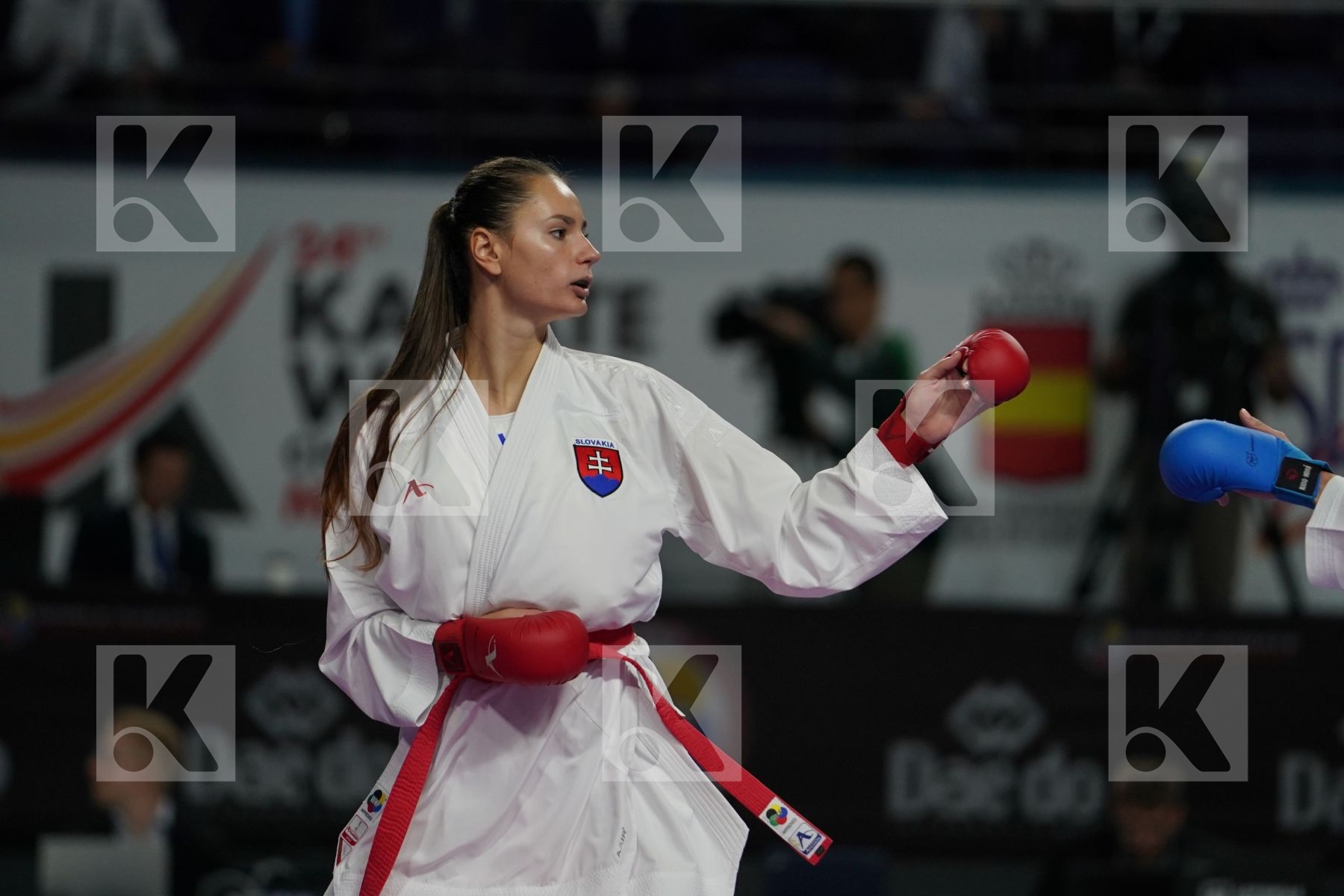 MIROSLAVA KOPUNOVA (SLOVAKIA) vs HALYNA MELNYK (UKRAINE) in Senior Kumite Ð 68 Kg - Bronze bout