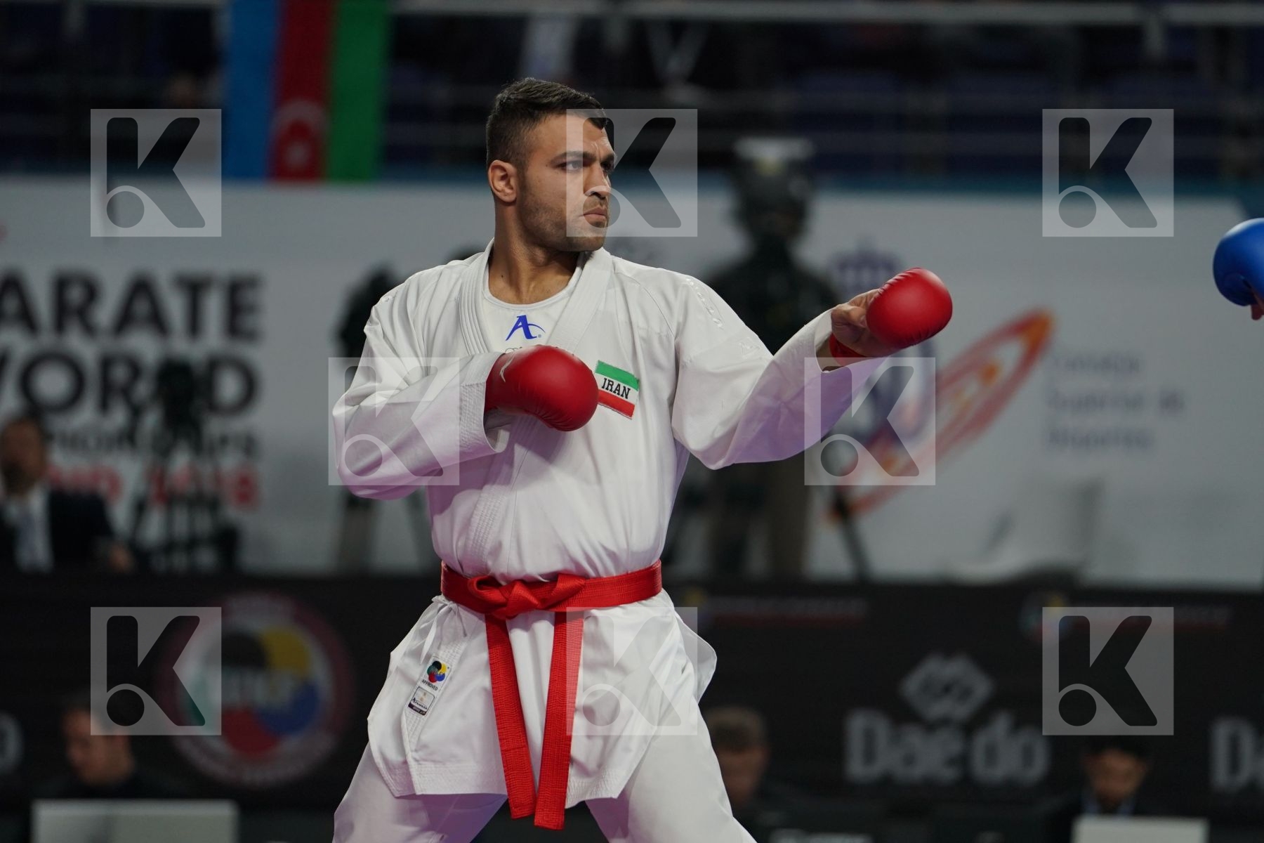 ZABIOLLAH POORSHAB (ISLAMIC REPUBLIC OF IRAN) vs DANIYAR YULDASHEV (KAZAKHSTAN) in Senior Kumite Ð 84 Kg - Bronze bout