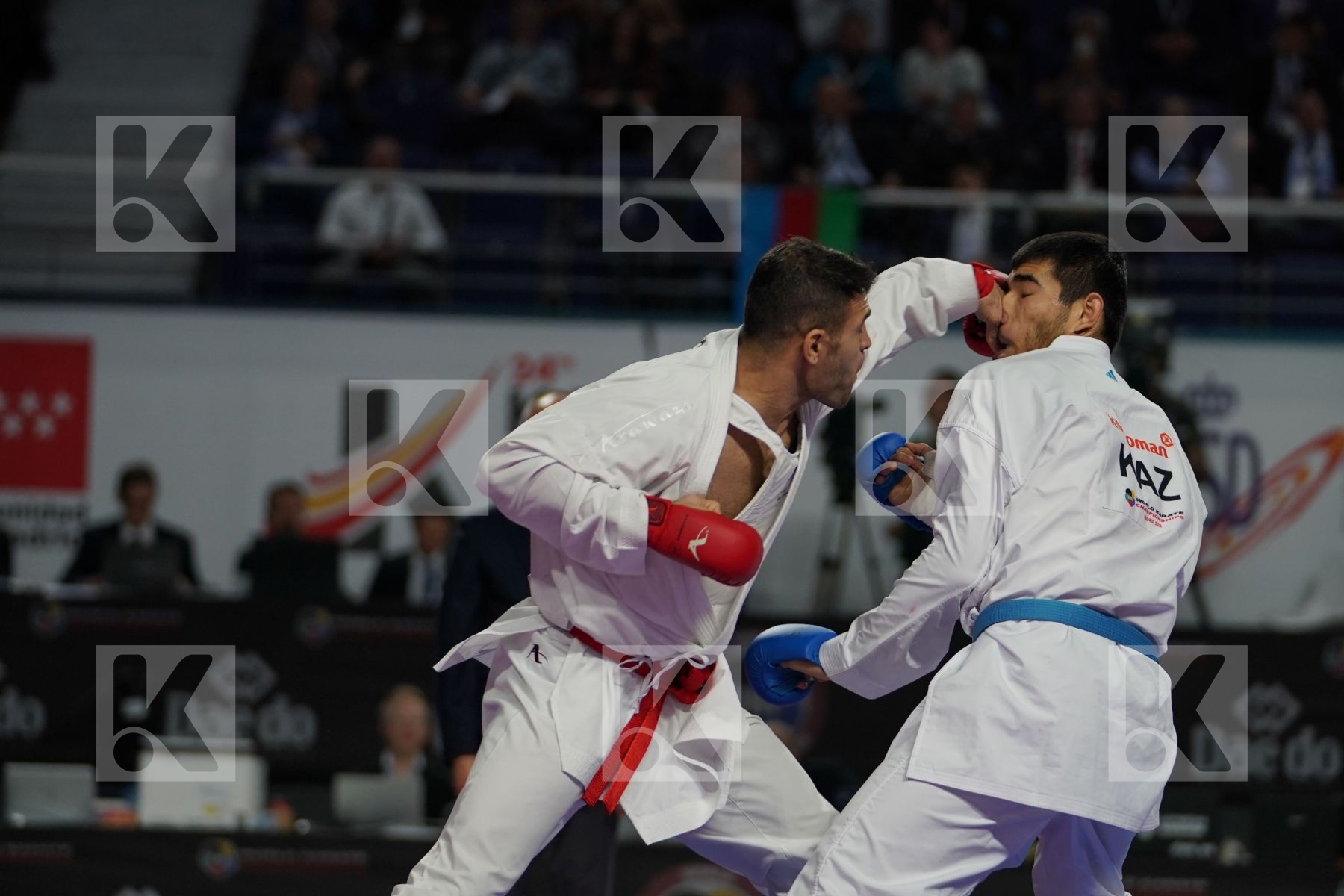 ZABIOLLAH POORSHAB (ISLAMIC REPUBLIC OF IRAN) vs DANIYAR YULDASHEV (KAZAKHSTAN) in Senior Kumite Ð 84 Kg - Bronze bout