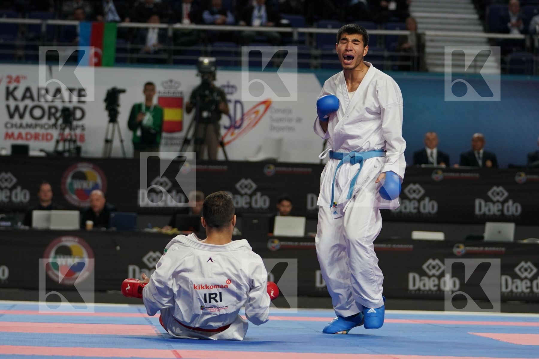 ZABIOLLAH POORSHAB (ISLAMIC REPUBLIC OF IRAN) vs DANIYAR YULDASHEV (KAZAKHSTAN) in Senior Kumite Ð 84 Kg - Bronze bout