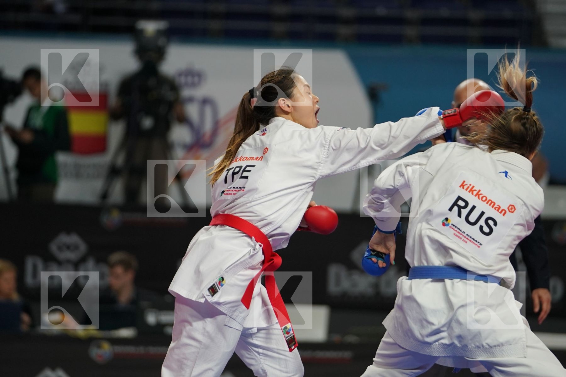 TZU-YUN WEN (CHINESE TAIPEI) vs VALERIIA ALEKHINA (RUSSIAN FEDERATION) in Senior Kumite -55 Kg - Bronze bout