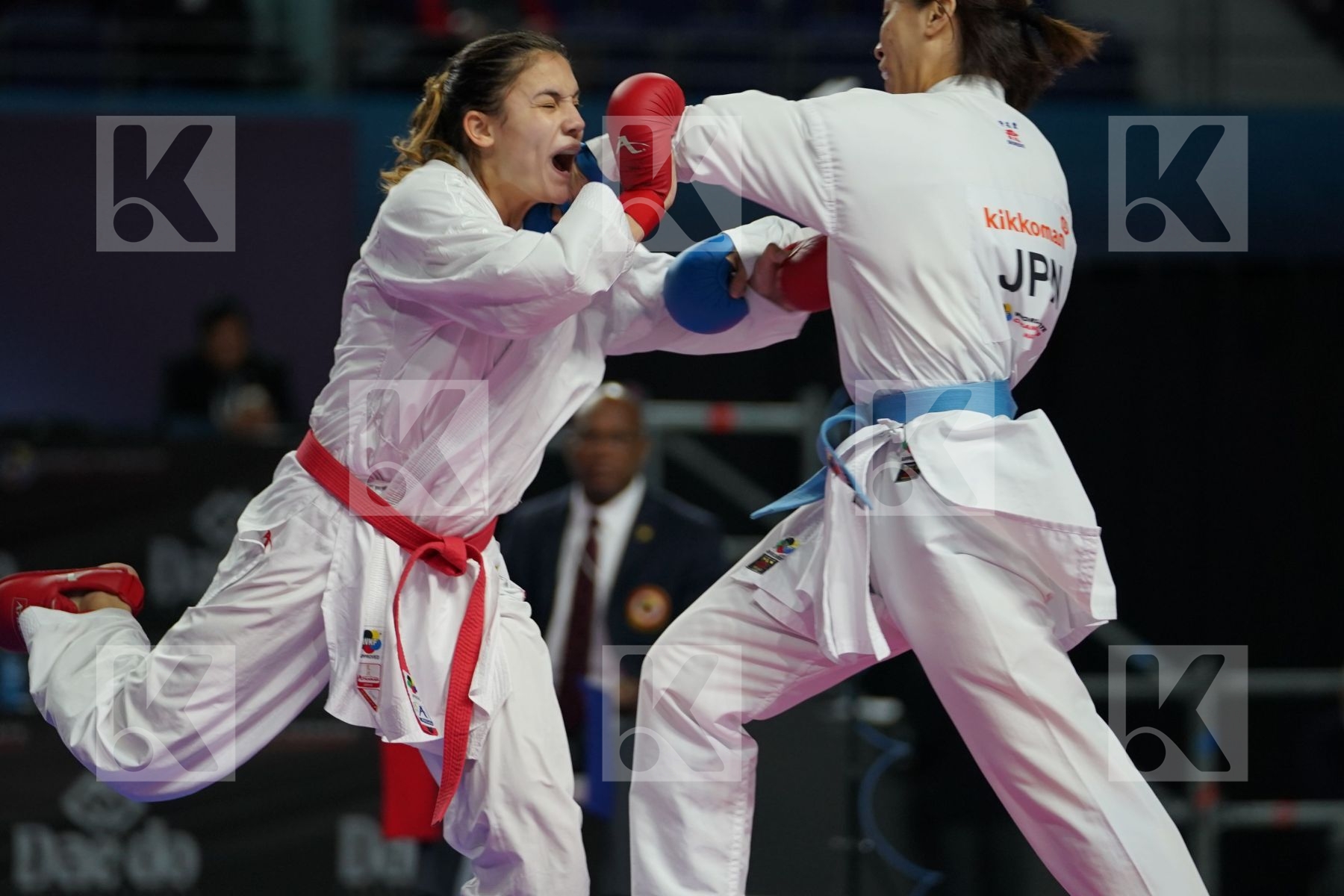 IVET GORANOVA (BULGARIA) vs SARA YAMADA (JAPAN) in Senior Kumite -55 Kg - Bronze bout
