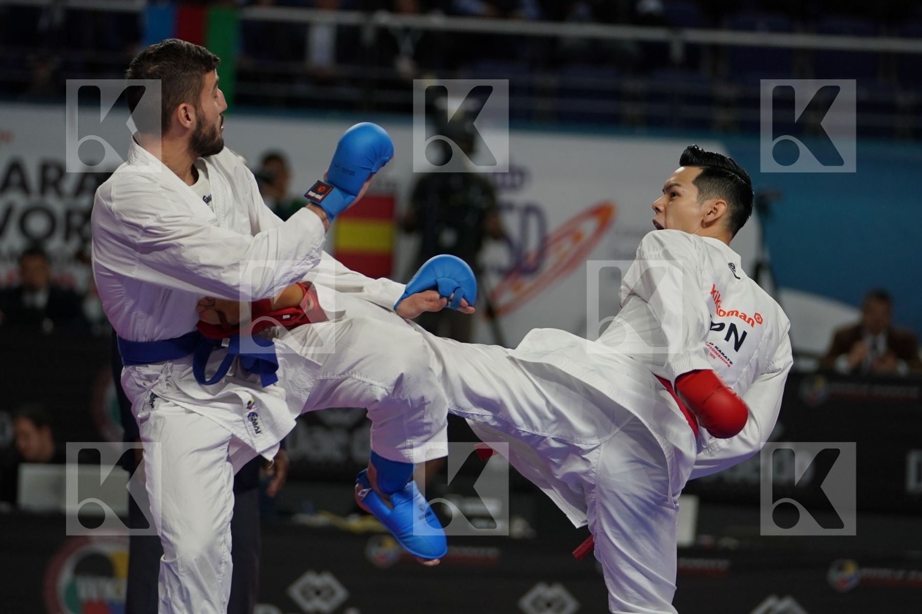 KEN NISHIMURA (JAPAN) vs BESLAN MIZOV (RUSSIAN FEDERATION) in Senior Kumite Ð 75 Kg - Bronze bout