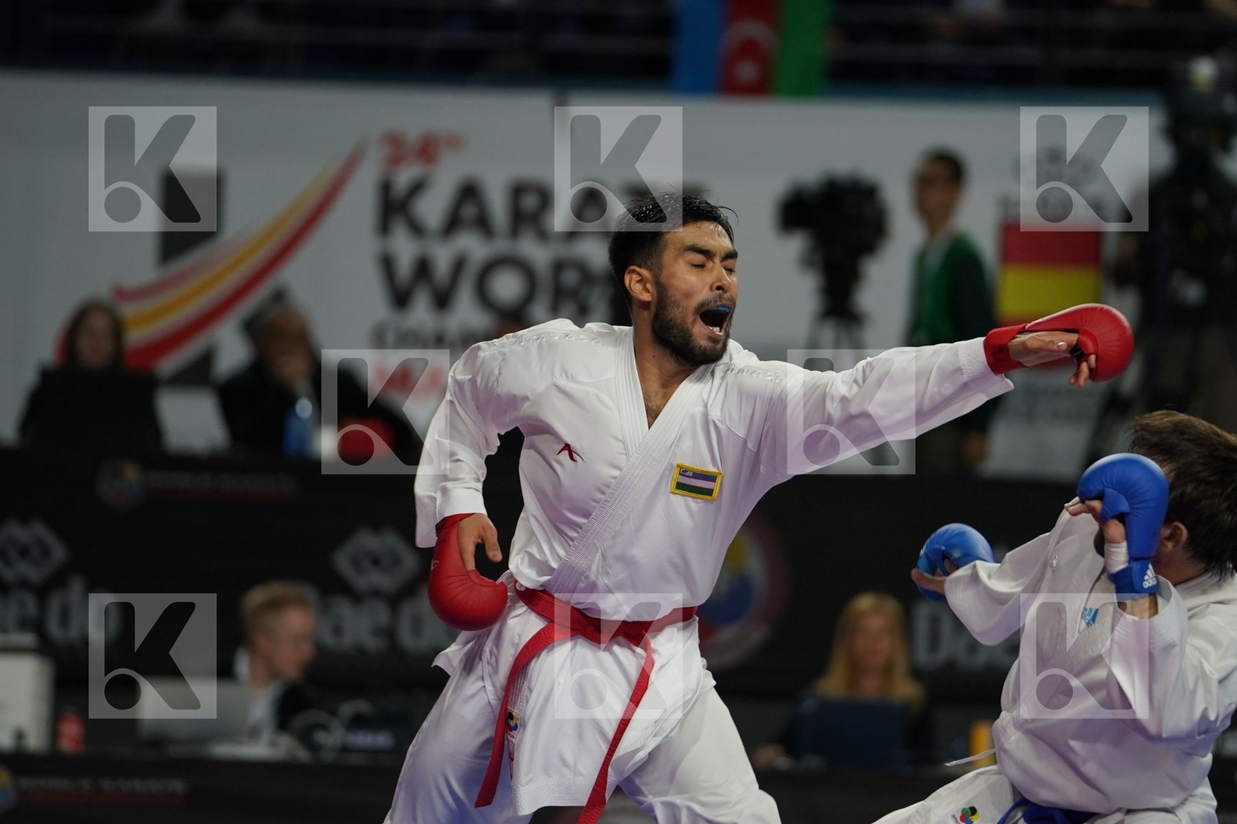 DASTONBEK OTABOLAEV (UZBEKISTAN) vs RAFAEL AGHAYEV (AZERBAIJAN) in Senior Kumite Ð 75 Kg - Bronze bout