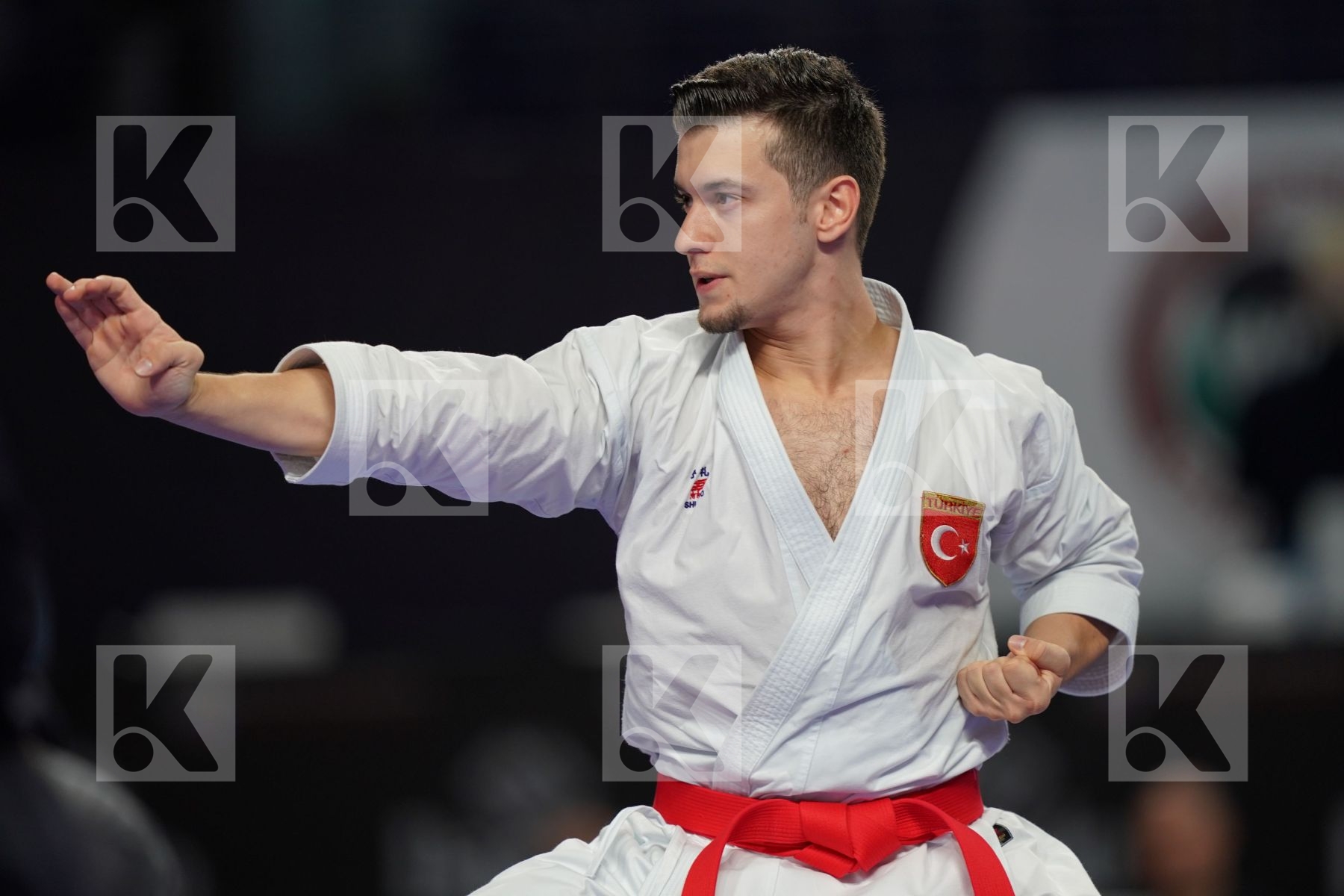 ALI SOFUOGLU (TURKEY) vs ANTONIO DIAZ (VENEZUELA) in Senior Male Kata - Bronze bout