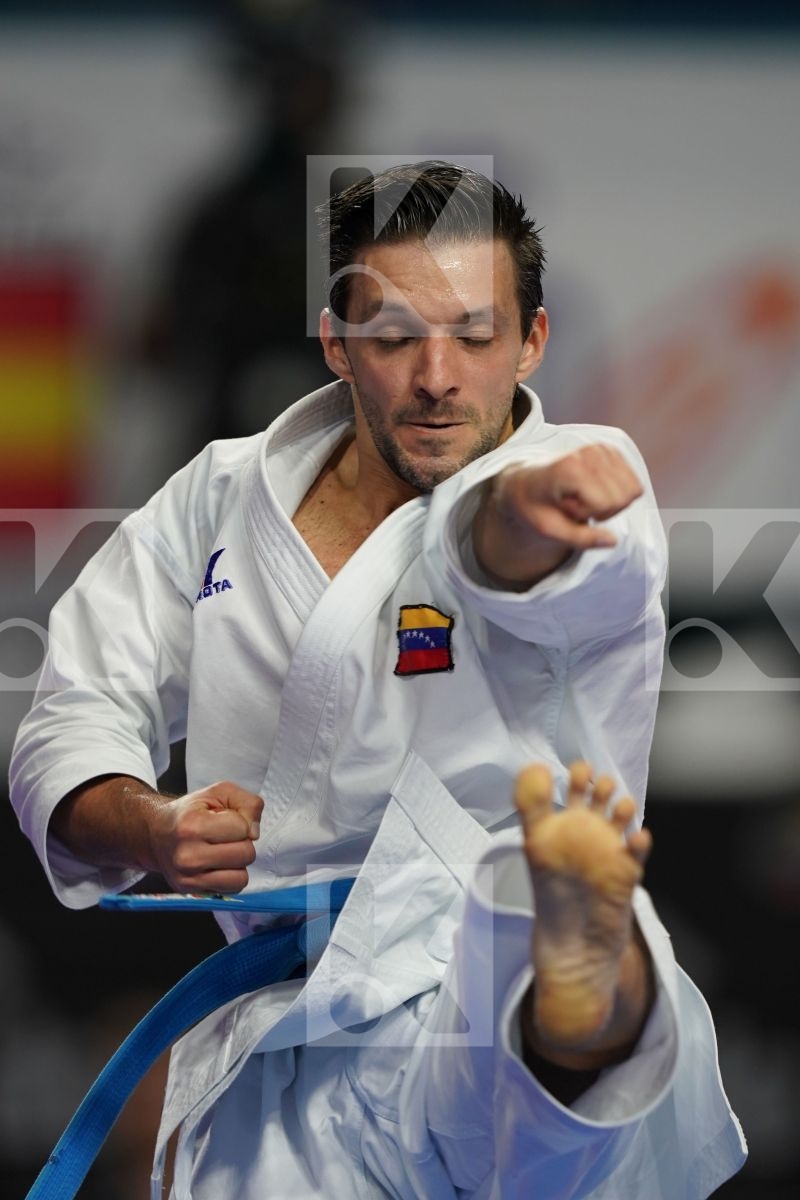 ALI SOFUOGLU (TURKEY) vs ANTONIO DIAZ (VENEZUELA) in Senior Male Kata - Bronze bout