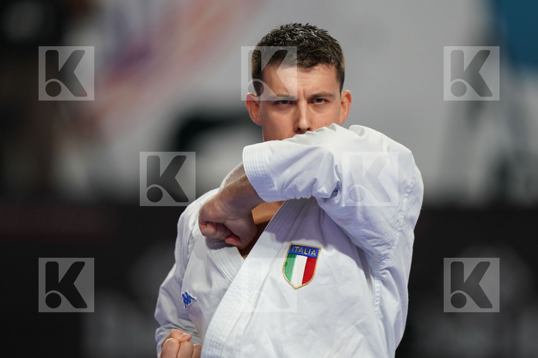 MATTIA BUSATO (ITALY) vs ILJA SMORGUNER (GERMANY) in Senior Male Kata - Bronze bout