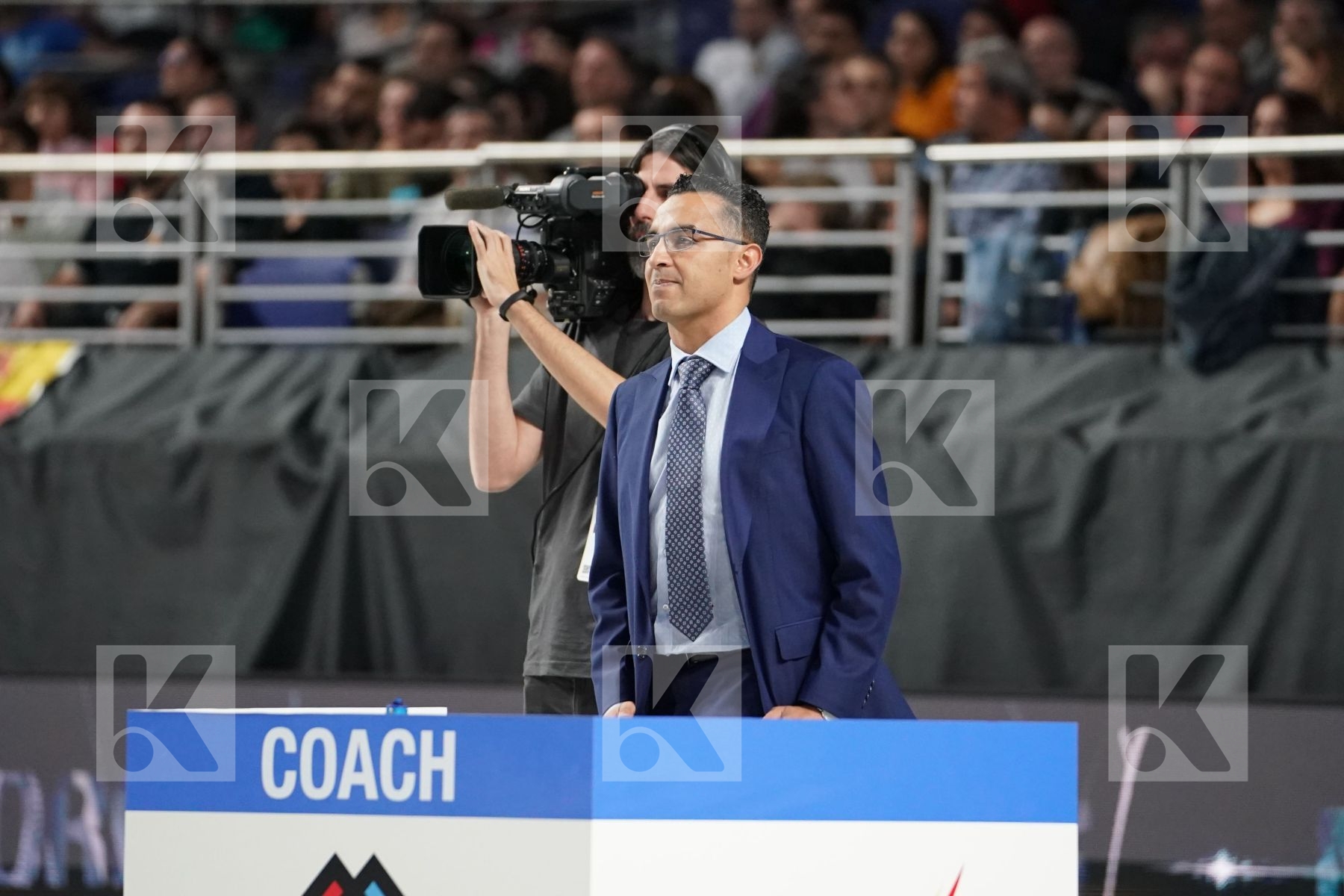 ABDEL RAHMAN ALMASATFA (JORDAN) vs CAMILO VELOZO (CHILE) in Senior Kumite -67 Kg - Bronze bout