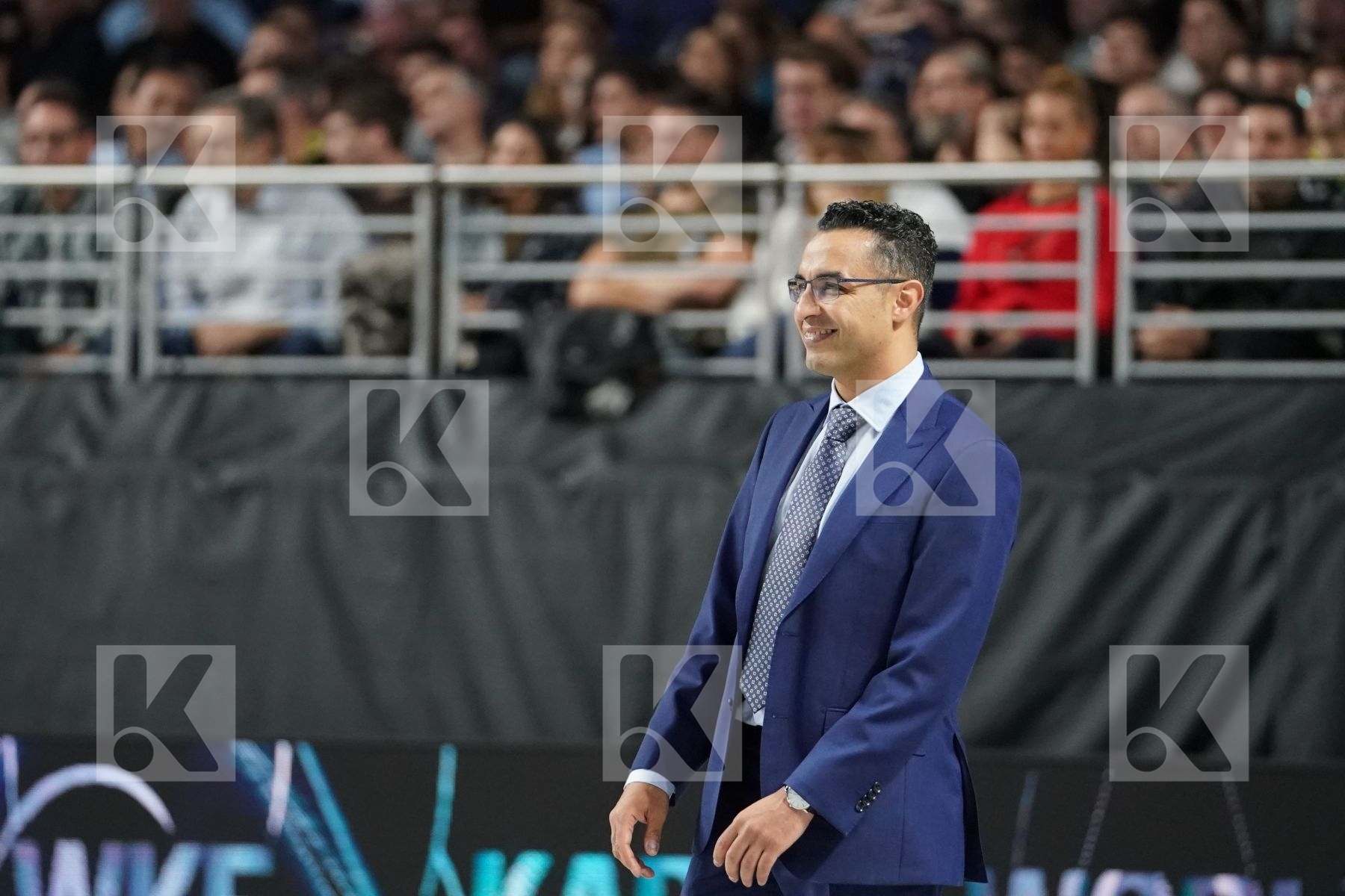 ABDEL RAHMAN ALMASATFA (JORDAN) vs CAMILO VELOZO (CHILE) in Senior Kumite -67 Kg - Bronze bout