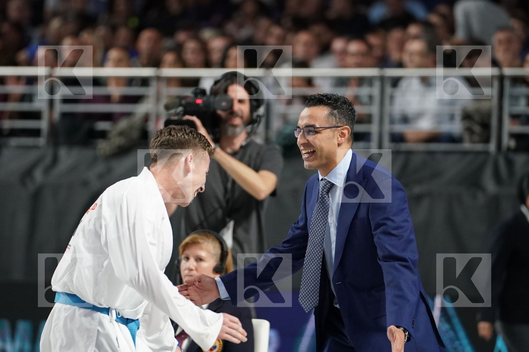 ABDEL RAHMAN ALMASATFA (JORDAN) vs CAMILO VELOZO (CHILE) in Senior Kumite -67 Kg - Bronze bout