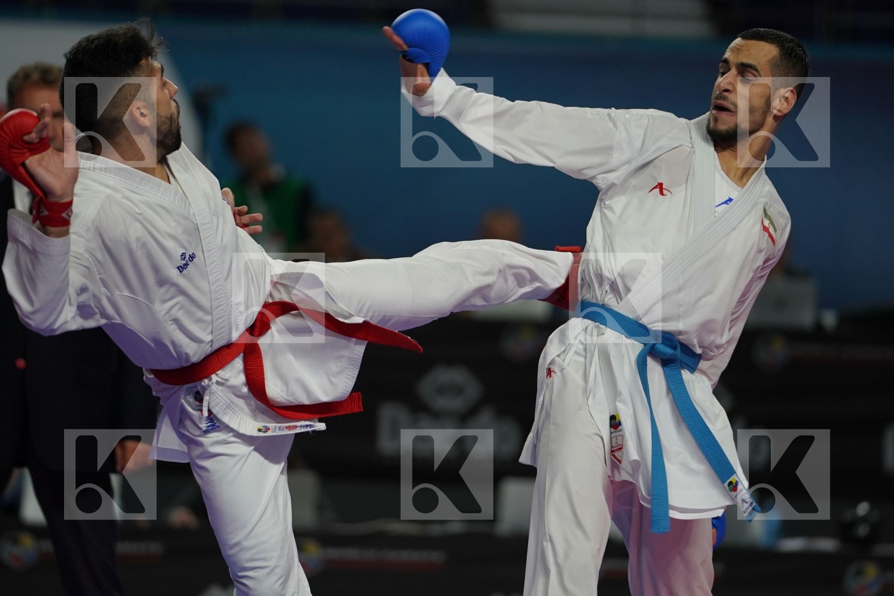 RAUL CUERVA MORA (SPAIN) vs HAMOON DERAFSHIPOUR (ISLAMIC REPUBLIC OF IRAN) in Senior Kumite -67 Kg - Bronze bout