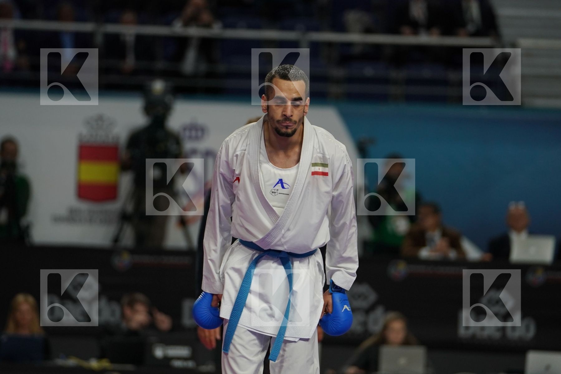 RAUL CUERVA MORA (SPAIN) vs HAMOON DERAFSHIPOUR (ISLAMIC REPUBLIC OF IRAN) in Senior Kumite -67 Kg - Bronze bout