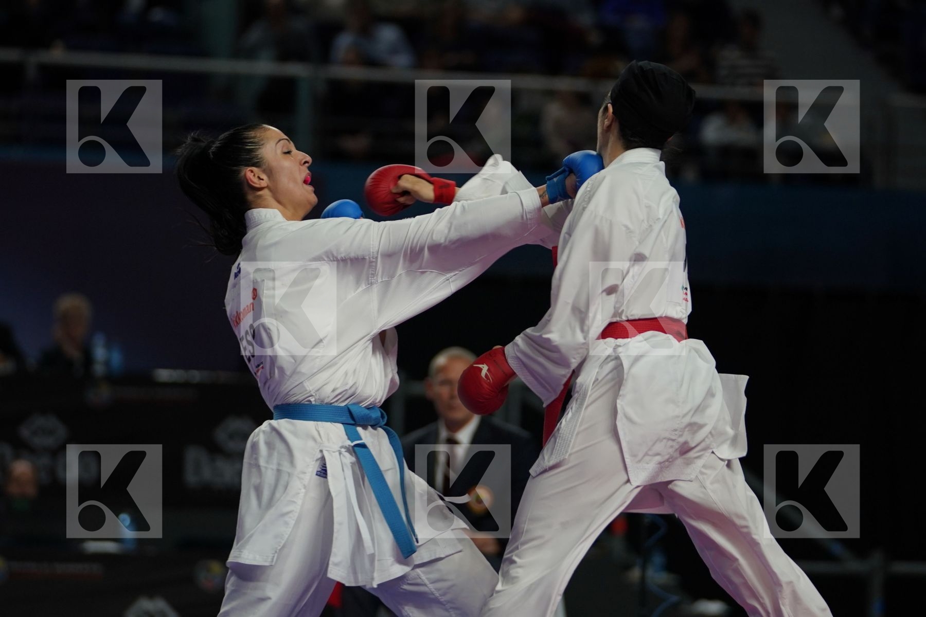 ISLAMIC REPUBLIC OF IRAN (ABBASLI, ALIPOURKESHKA, CHALAKI, ZANGENEH_KARKOOTI) vs Spain (FERRER_GARCIA, PALACIO_GONZALEZ, TORRES_GARCIA, VIZCAINO_GONZALEZ) in Senior Team Female Kumite - Bronze bout
