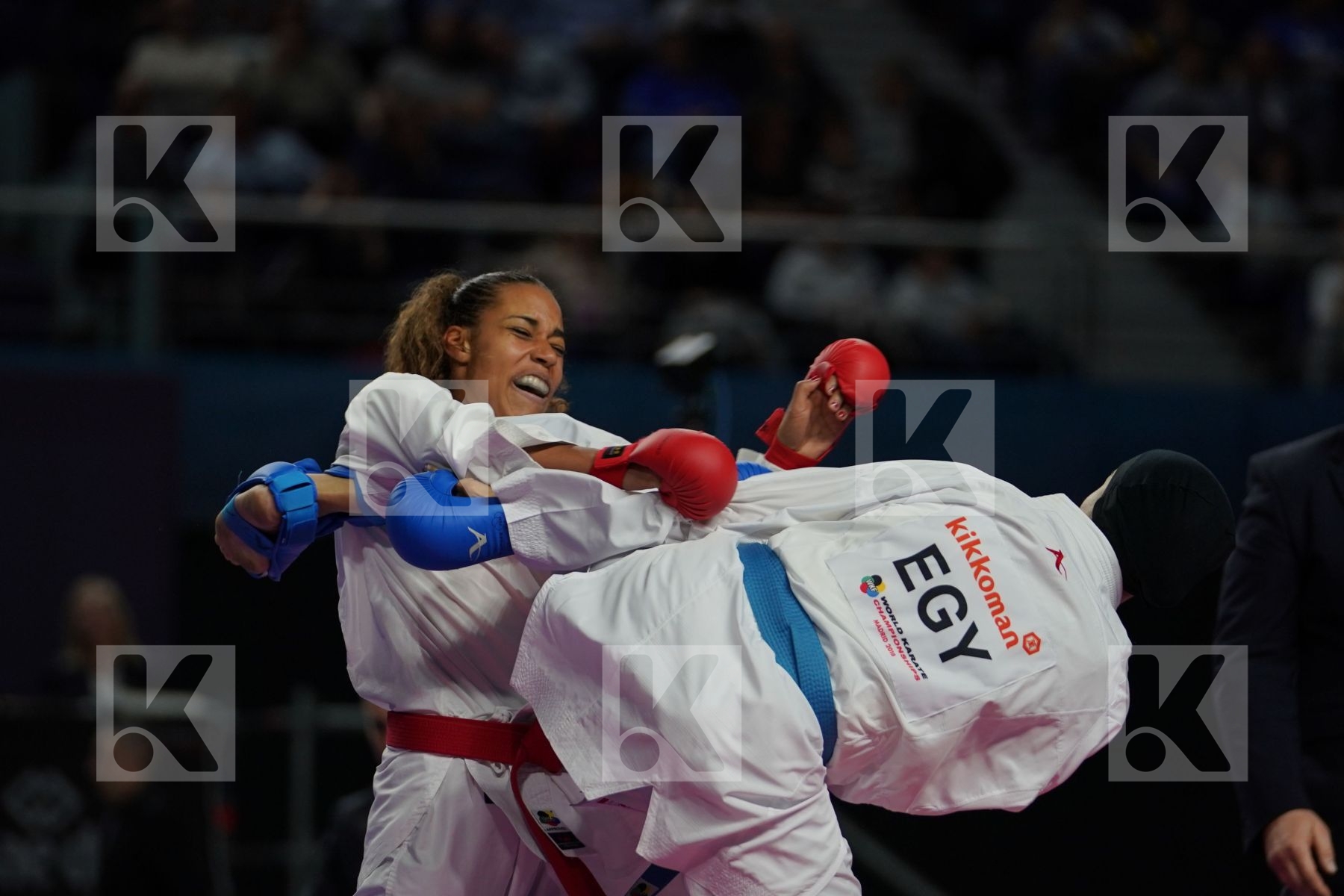 Switzerland (BRUEDERLIN, KORNFELD, QUIRICI, RADJENOVIC) vs EGYPT (ABDELAZIZ, ABOUEL_YAZED, AHMED, LOTFY) in Senior Team Female Kata - Bronze bout