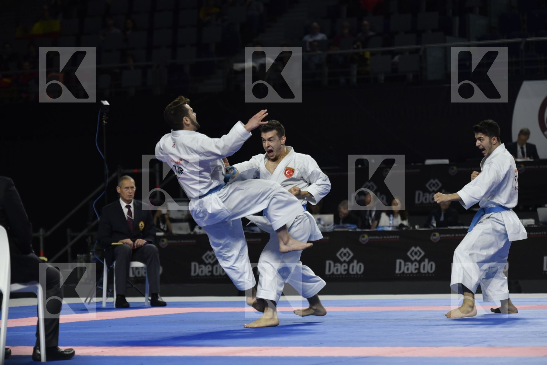 IRAN (DELIKHOUN, SHAHRJERDI, ZAND) vs TURKEY (DURAN, GOKTAS, SOFUOGLU) in Senior Team Male Kata - Bronze bout