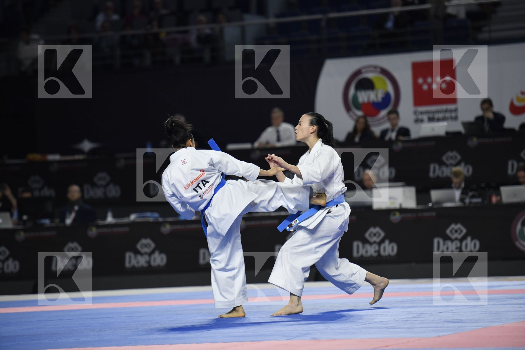 SERBIA (DJURDJEVIC, MATICKI, PIPERIN) vs ITALY (BATTAGLIA, D'ONOFRIO, PEZZETTI) in Senior Team Female Kata - Bronze bout