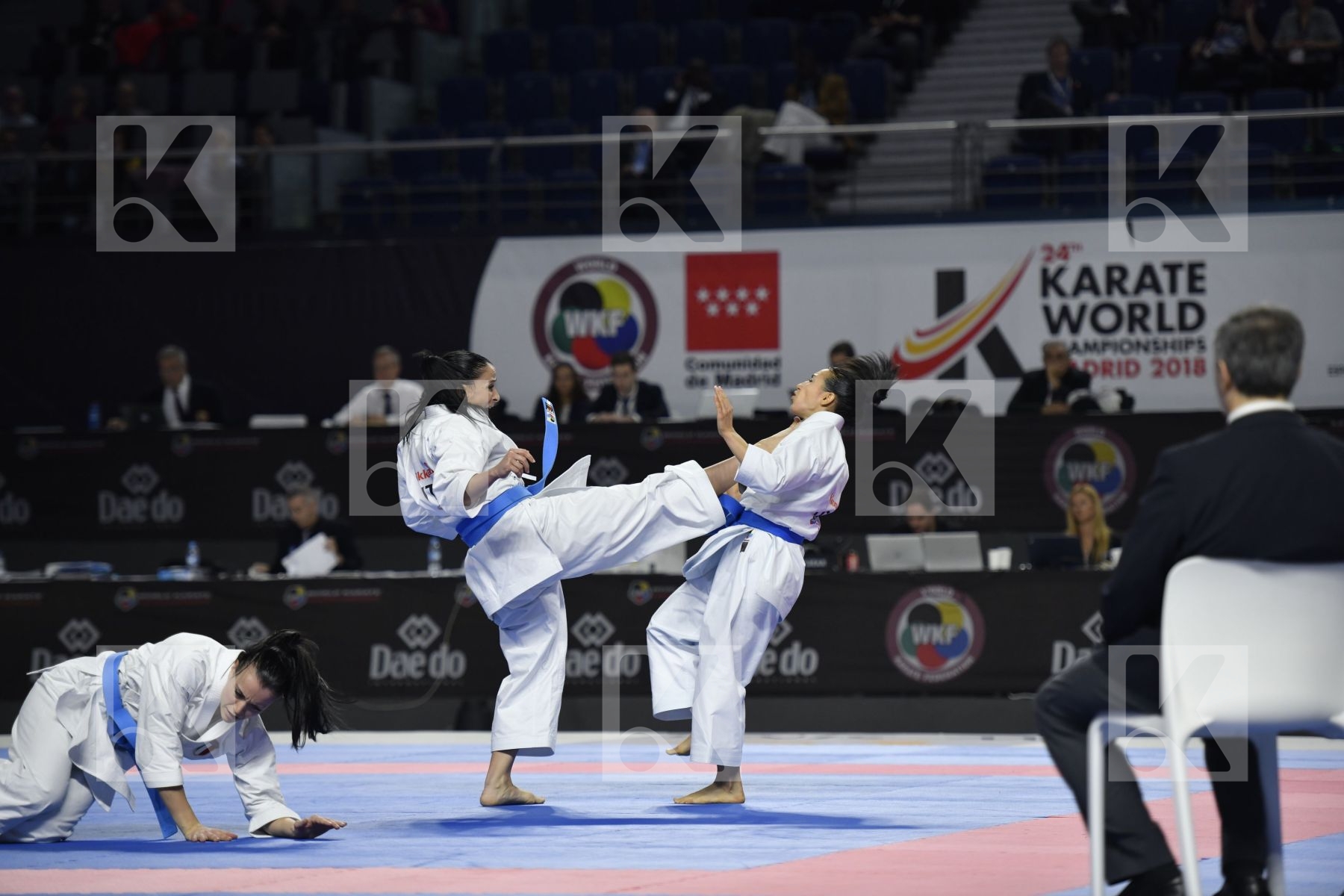 SERBIA (DJURDJEVIC, MATICKI, PIPERIN) vs ITALY (BATTAGLIA, D'ONOFRIO, PEZZETTI) in Senior Team Female Kata - Bronze bout
