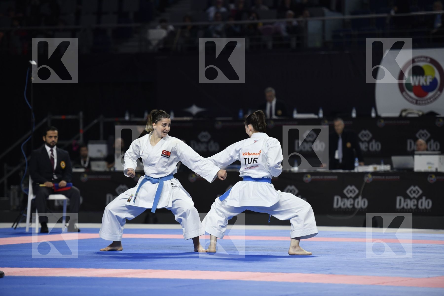 RUSSIAN FEDERATION (KOTLYAROVA, TROITSKAYA, ZOTOVA) vs TURKEY (ELTEMUR, KUSMUS, SOFUOGLU) in Senior Team Female Kata - Bronze bout