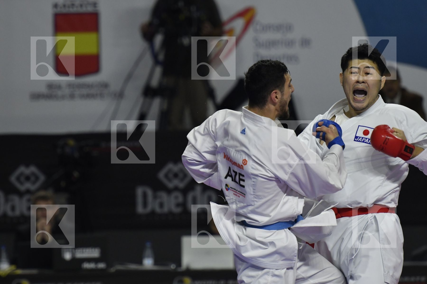 JAPAN (ANDO, ARAGA, KAGAWA, MORI, NISHIMURA, SAKIYAMA, SHIMADA) vs AZERBAIJAN (ABDULLAYEV, AGHALARZADE, AGHAYEV, ATAMOV, GURBANLI, HASANOV, HASANOV) in Senior Team Male Kumite - Bronze bout