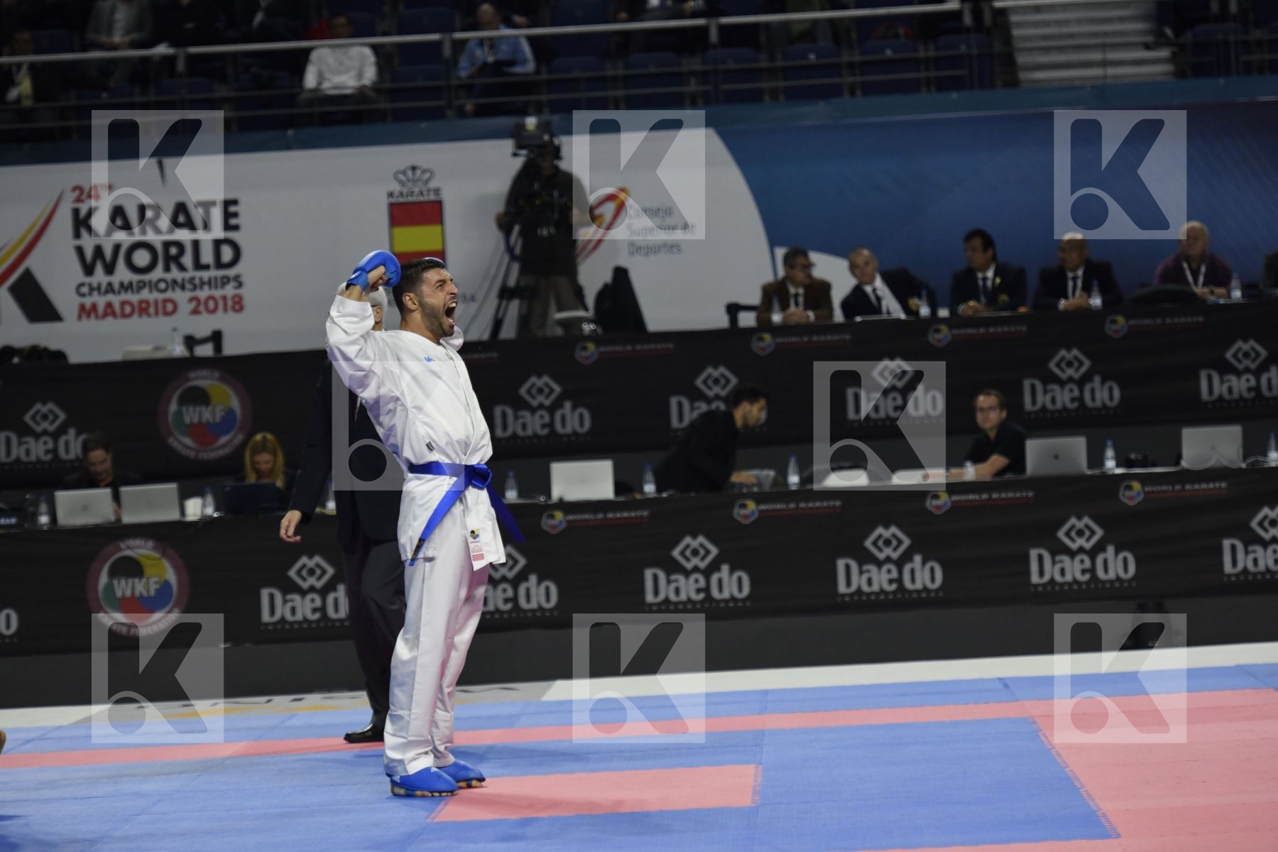 SENEGAL (CISSE, DIOP, GUEYE, MBAYE, NDOUR, SENE) vs ITALY (EL SHARABY, JENDOUBI, MAESTRI, MARESCA, MARINO, MARTINA, MINARDI) in Senior Team Male Kumite - Bronze bout