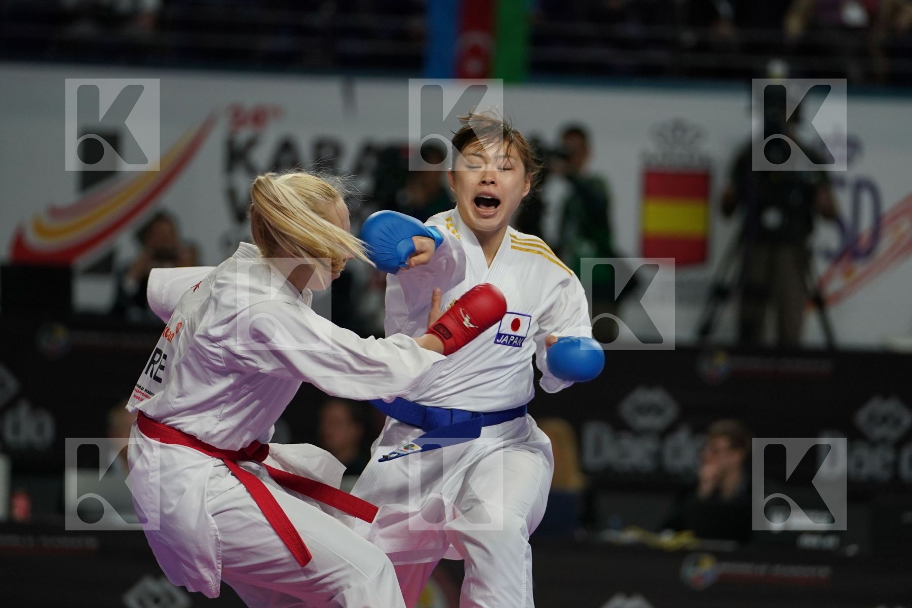 ELENI CHATZILIADOU (GREECE) vs AYUMI UEKUSA (JAPAN) in Senior Kumite 68+ Kg - Final bout
