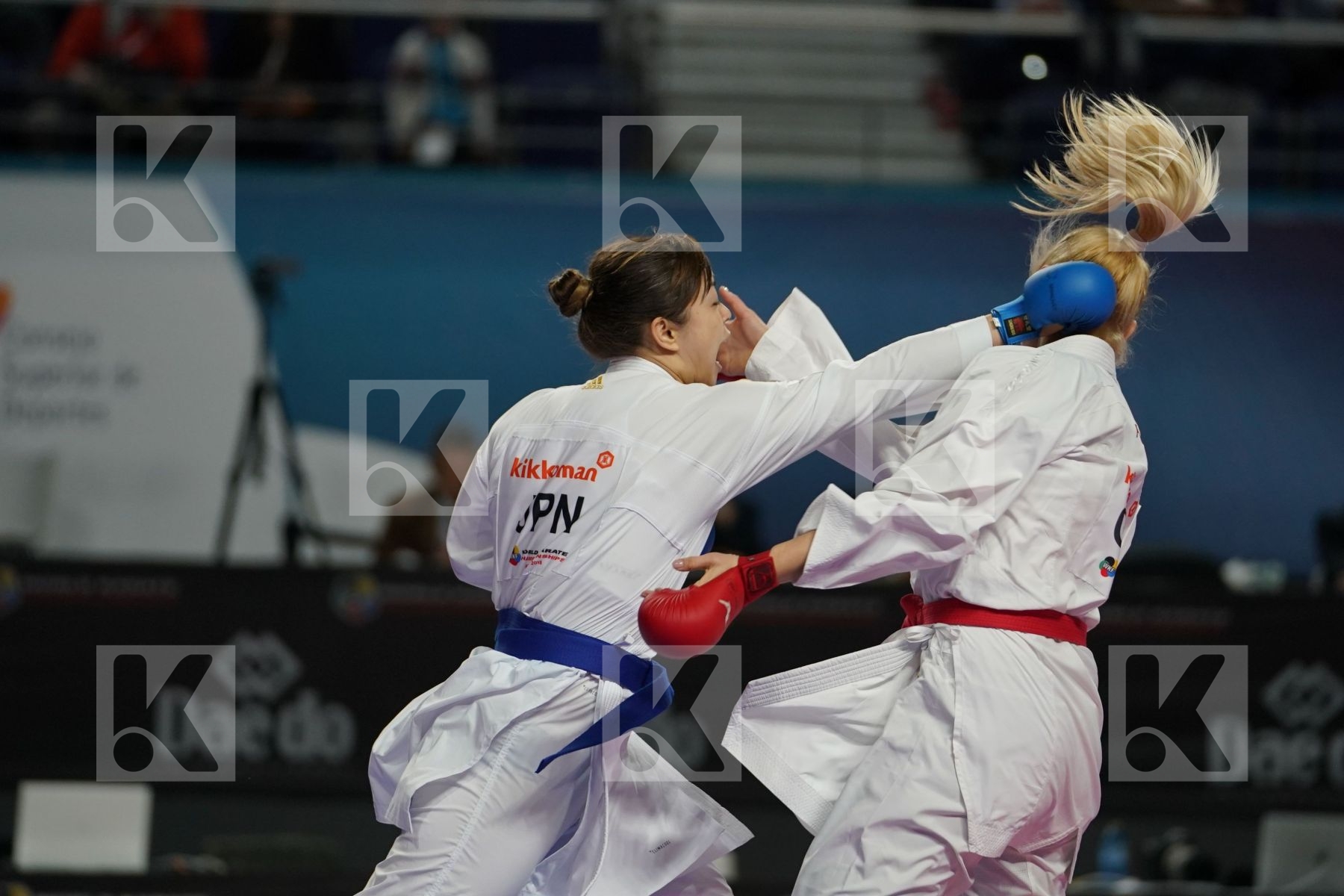 ELENI CHATZILIADOU (GREECE) vs AYUMI UEKUSA (JAPAN) in Senior Kumite 68+ Kg - Final bout