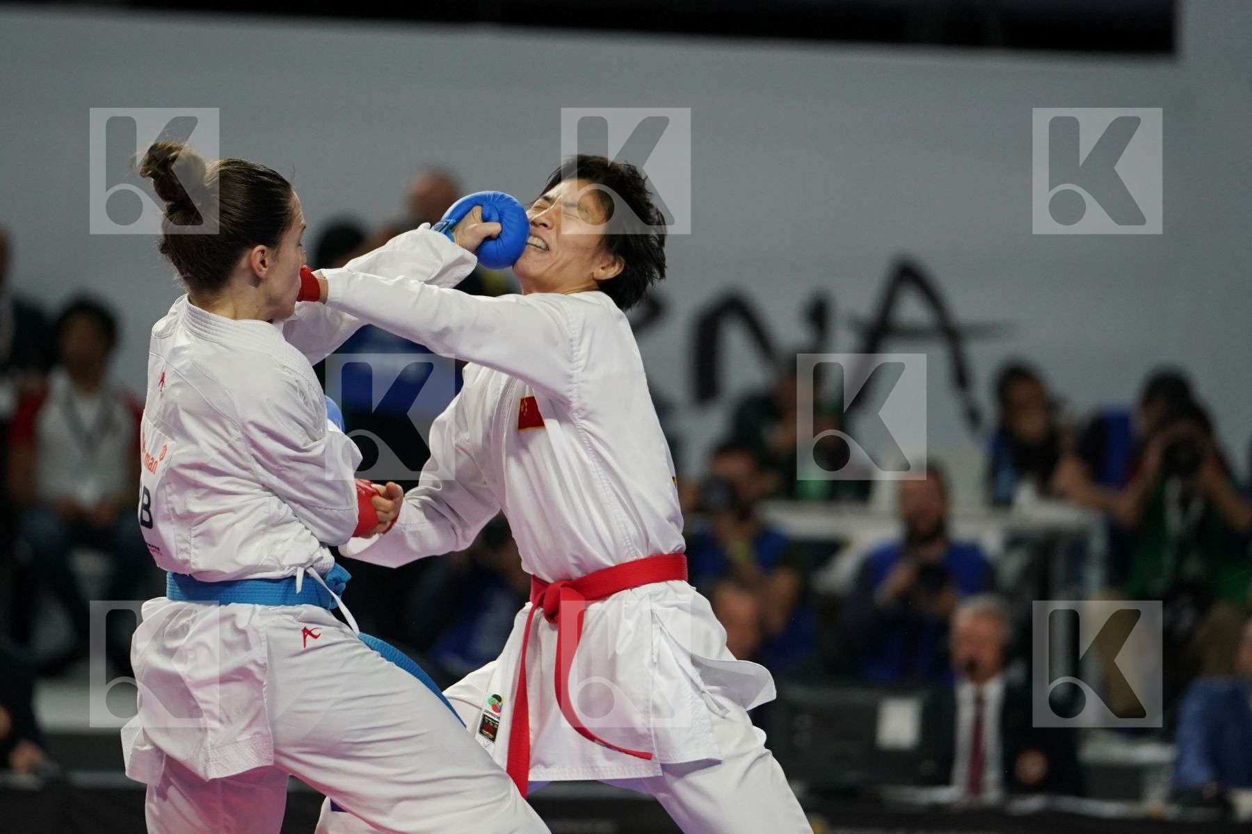 XIAOYAN YIN (PEOPLE'S REPUBLIC OF CHINA) vs JOVANA PREKOVIC (SERBIA) in Senior Kumite Ð 61 Kg - Final bout