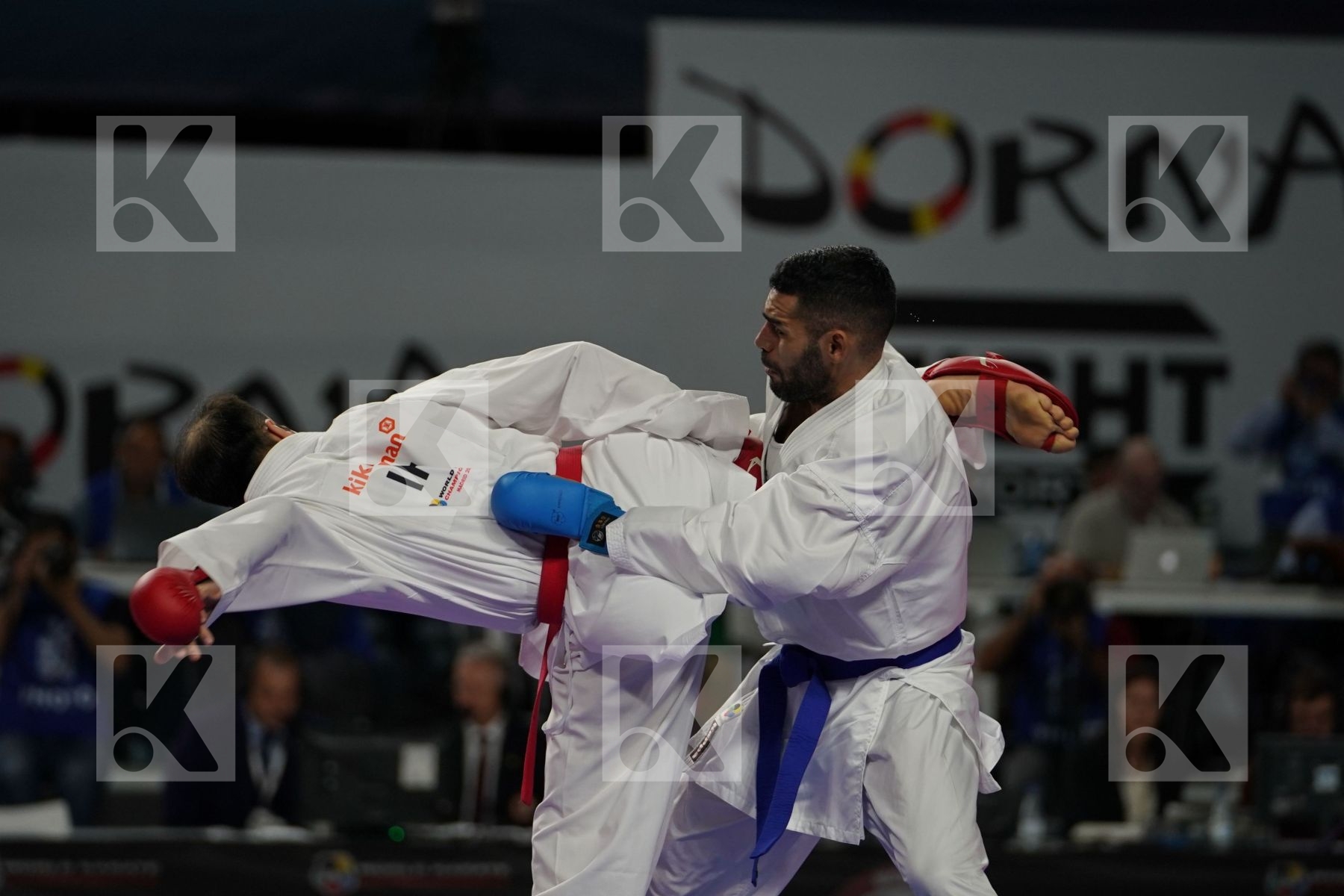 BAHMAN ASGARI GHONCHEH (ISLAMIC REPUBLIC OF IRAN) vs LUIGI BUSA (ITALY) in Senior Kumite Ð 75 Kg - Final bout