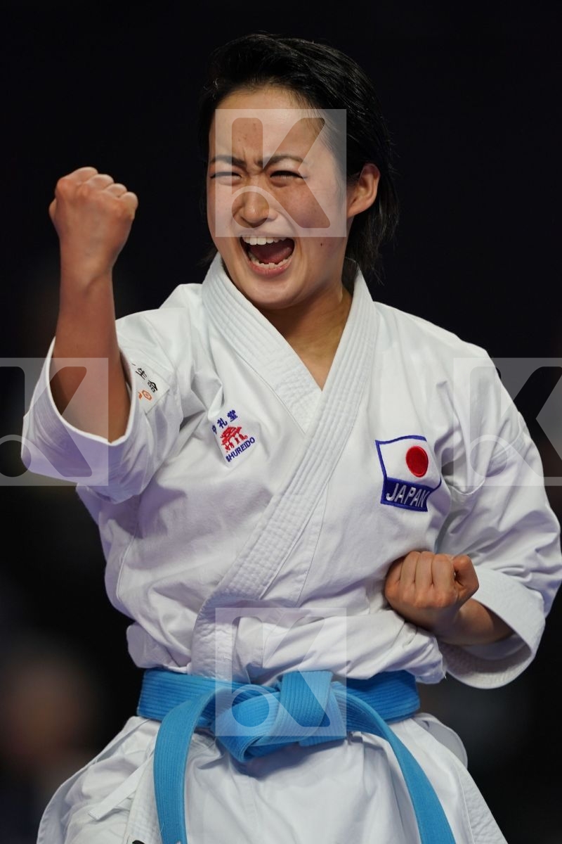 SANDRA SANCHEZ JAIME (SPAIN) vs KIYOU SHIMIZU (JAPAN) in Senior Female Kata - Final bout