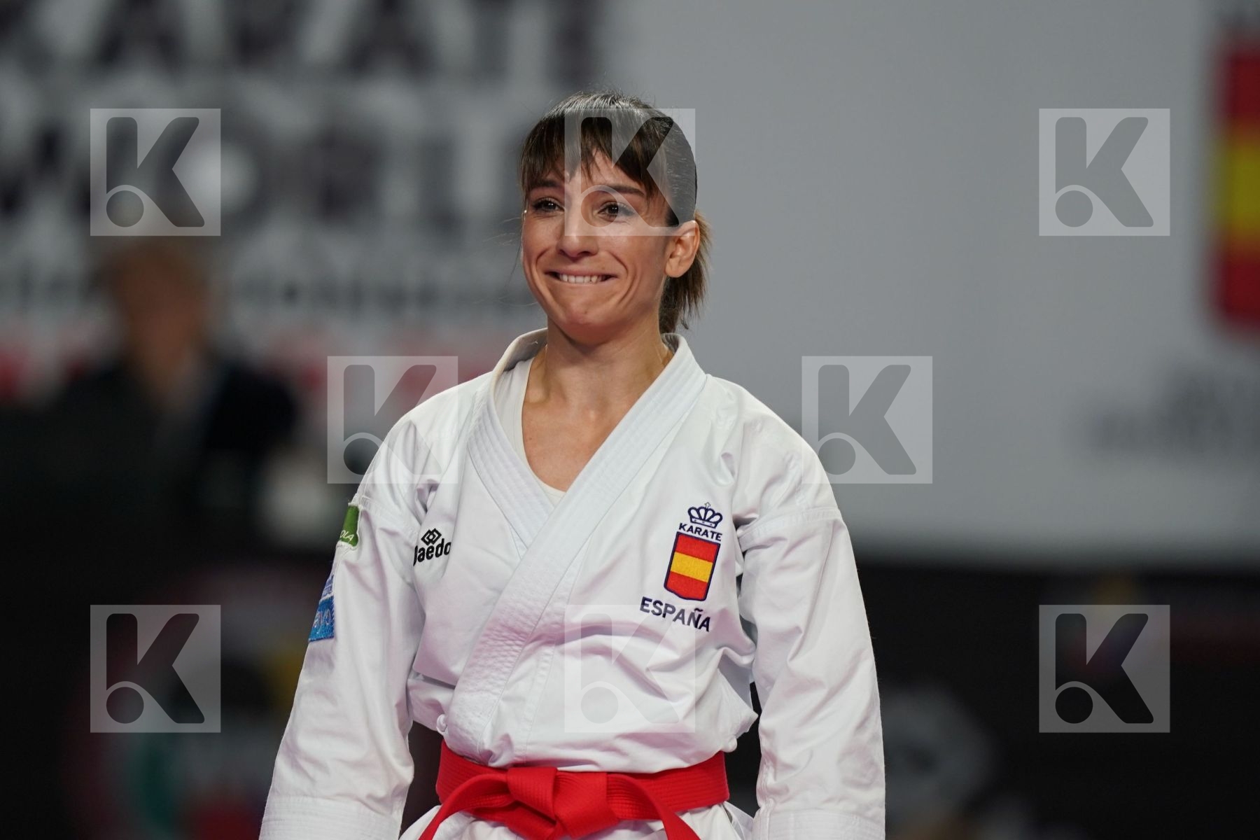SANDRA SANCHEZ JAIME (SPAIN) vs KIYOU SHIMIZU (JAPAN) in Senior Female Kata - Final bout