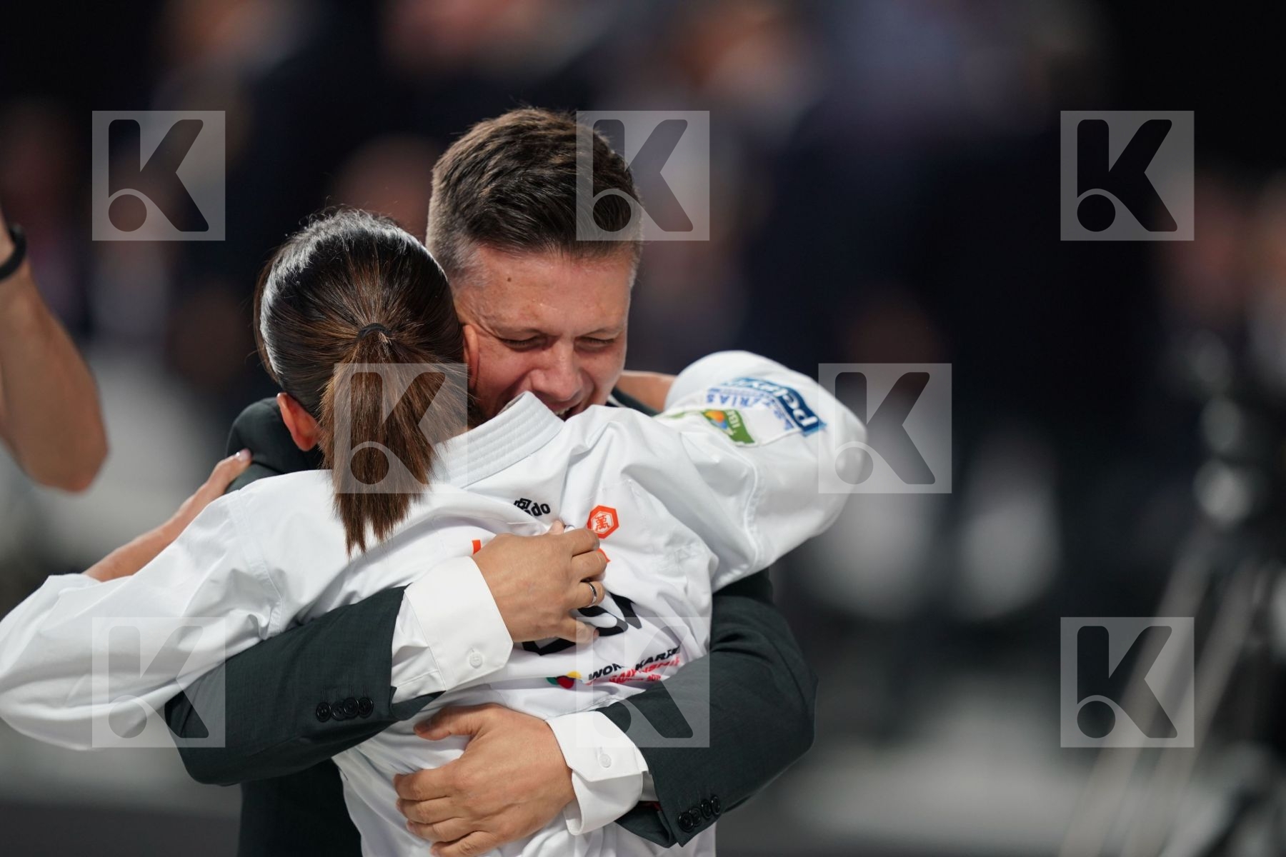 SANDRA SANCHEZ JAIME (SPAIN) vs KIYOU SHIMIZU (JAPAN) in Senior Female Kata - Final bout