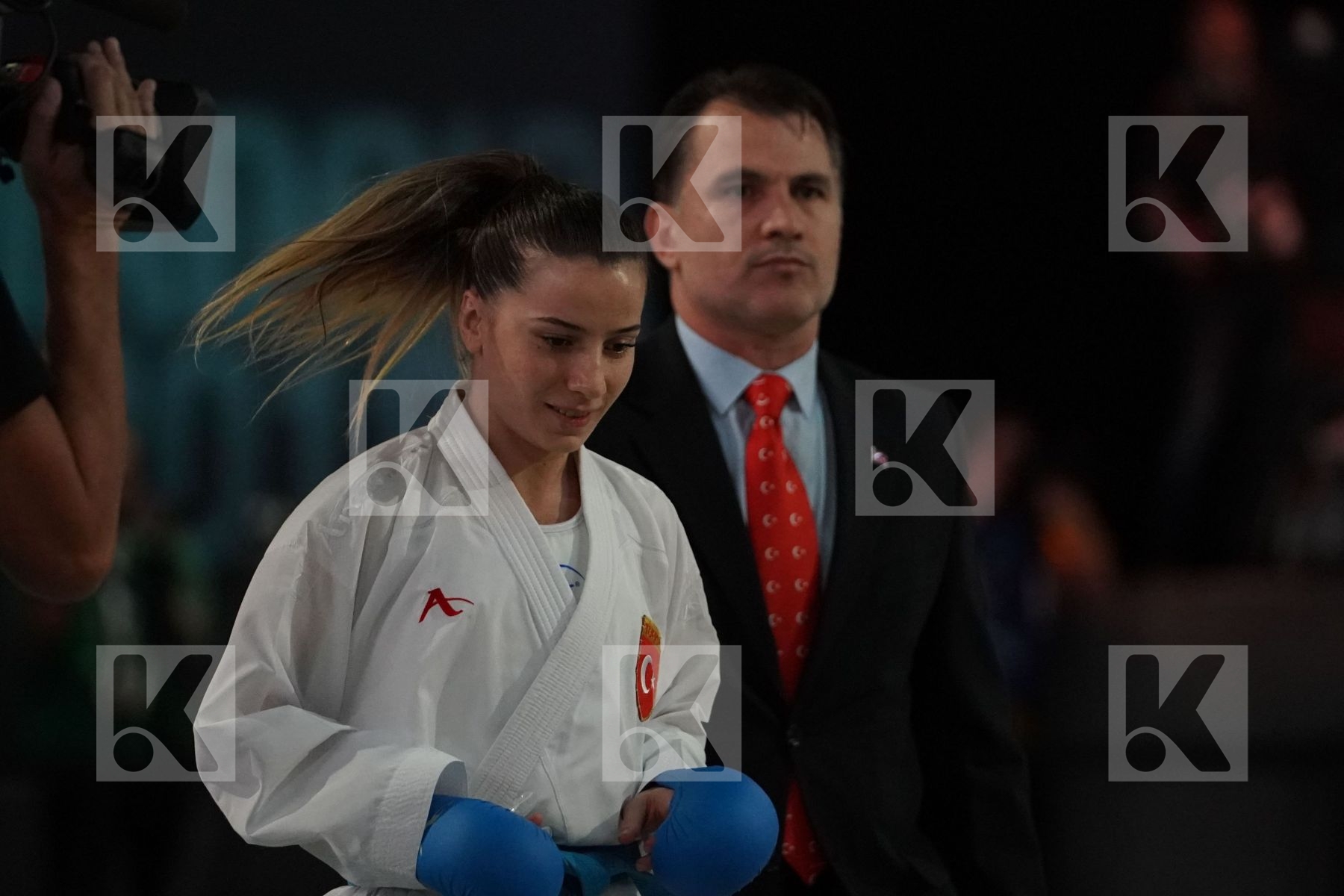MIHO MIYAHARA (JAPAN) vs SERAP OZCELIK ARAPOGLU (TURKEY) in Senior Kumite -50 Kg - Final bout