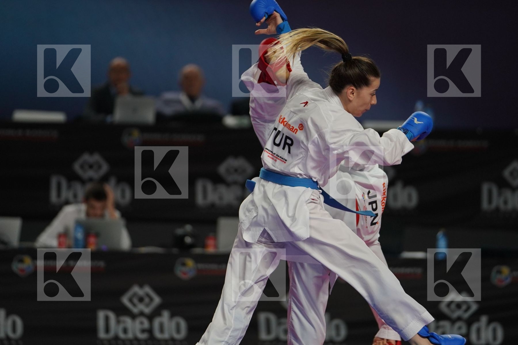 MIHO MIYAHARA (JAPAN) vs SERAP OZCELIK ARAPOGLU (TURKEY) in Senior Kumite -50 Kg - Final bout