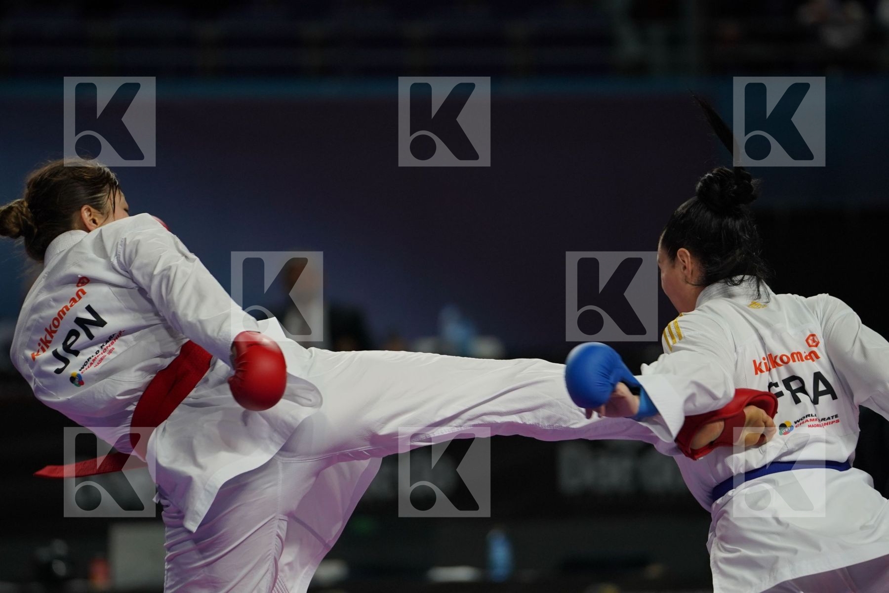 Japan (KAWAMURA, SAITO, SOMEYA, UEKUSA) vs France (AVAZERI, BRITO, HEURTAULT, SIVERT) in Senior Team Female Kumite - Final bout